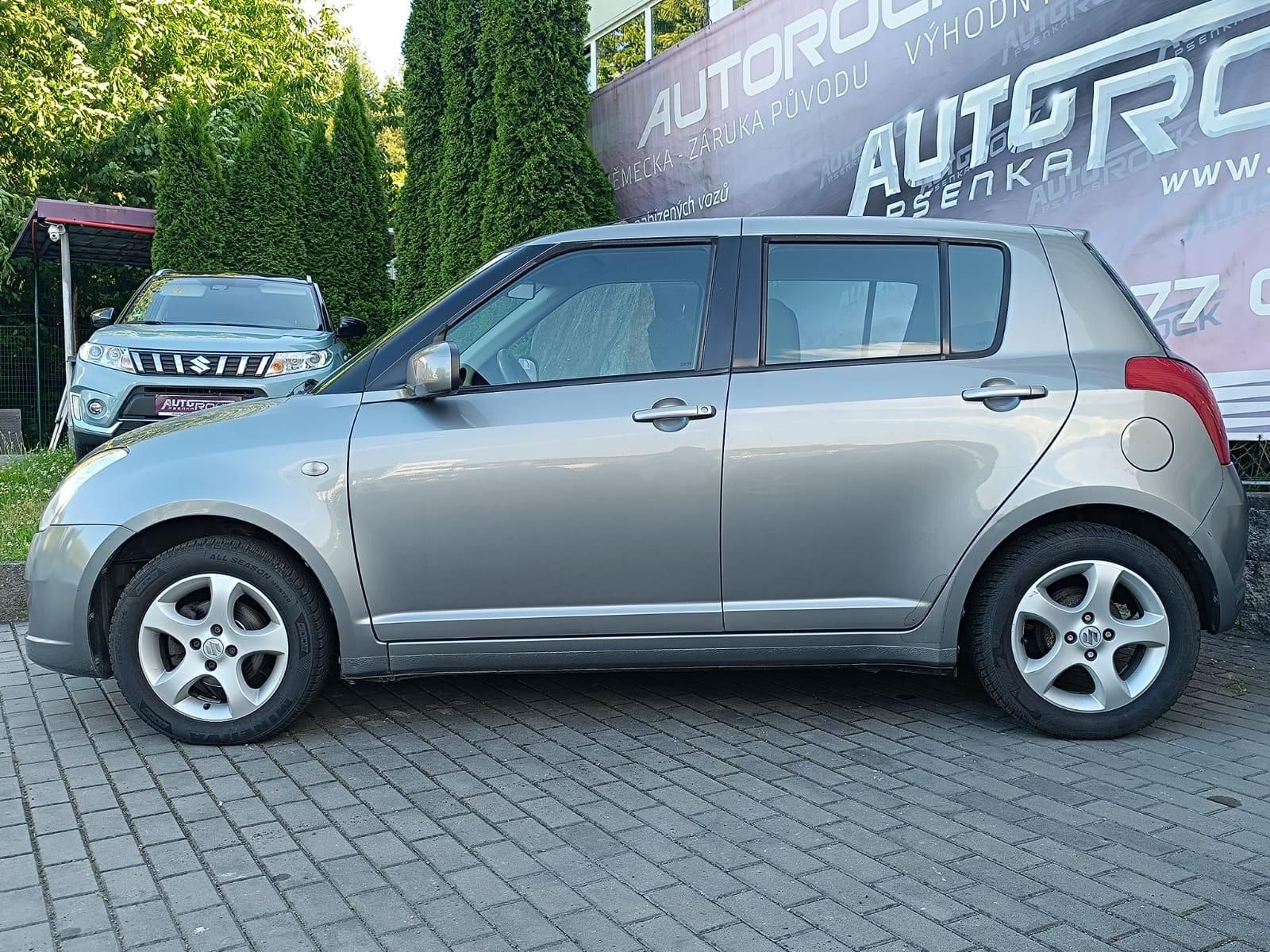 Suzuki Swift, 1.3/68kw - fotka 4