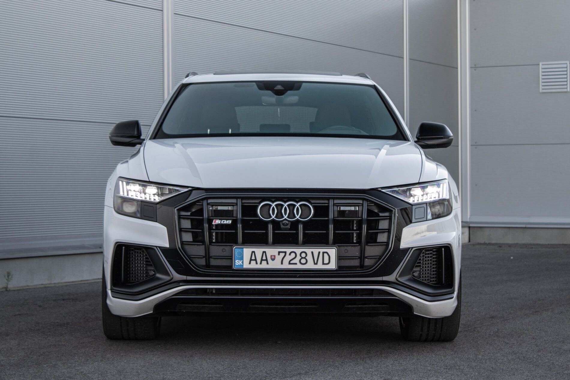 Audi SQ8 - fotka 2