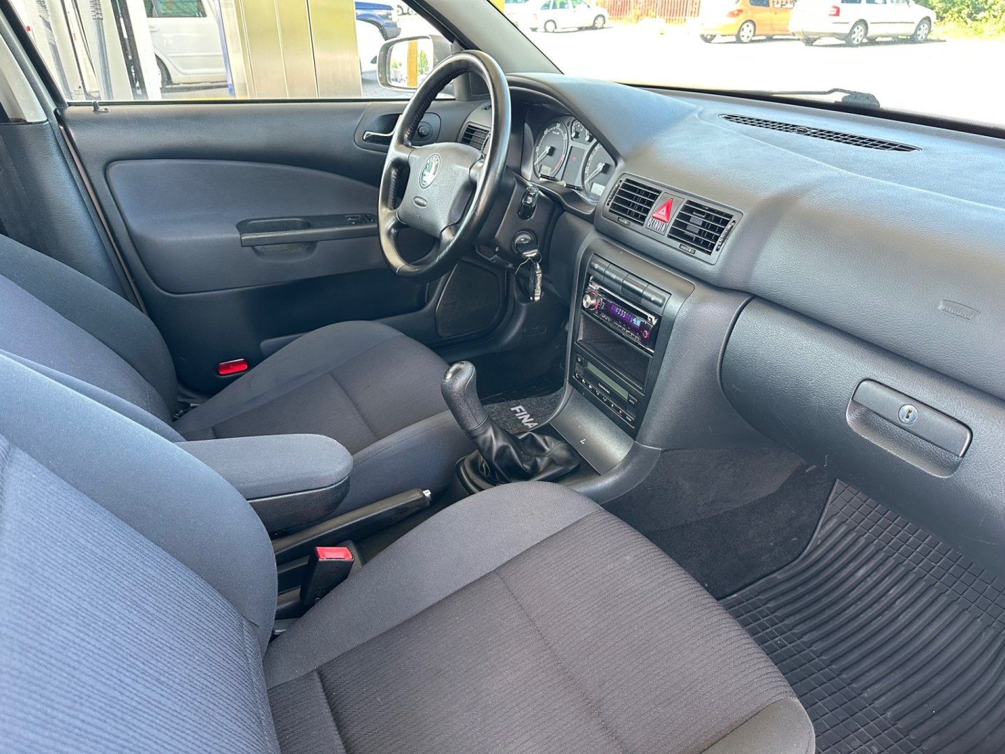Škoda Octavia, 1.9TDi GARANCE KM - fotka 6