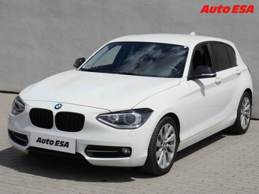 BMW Řada 1, 2.0D - fotka 3