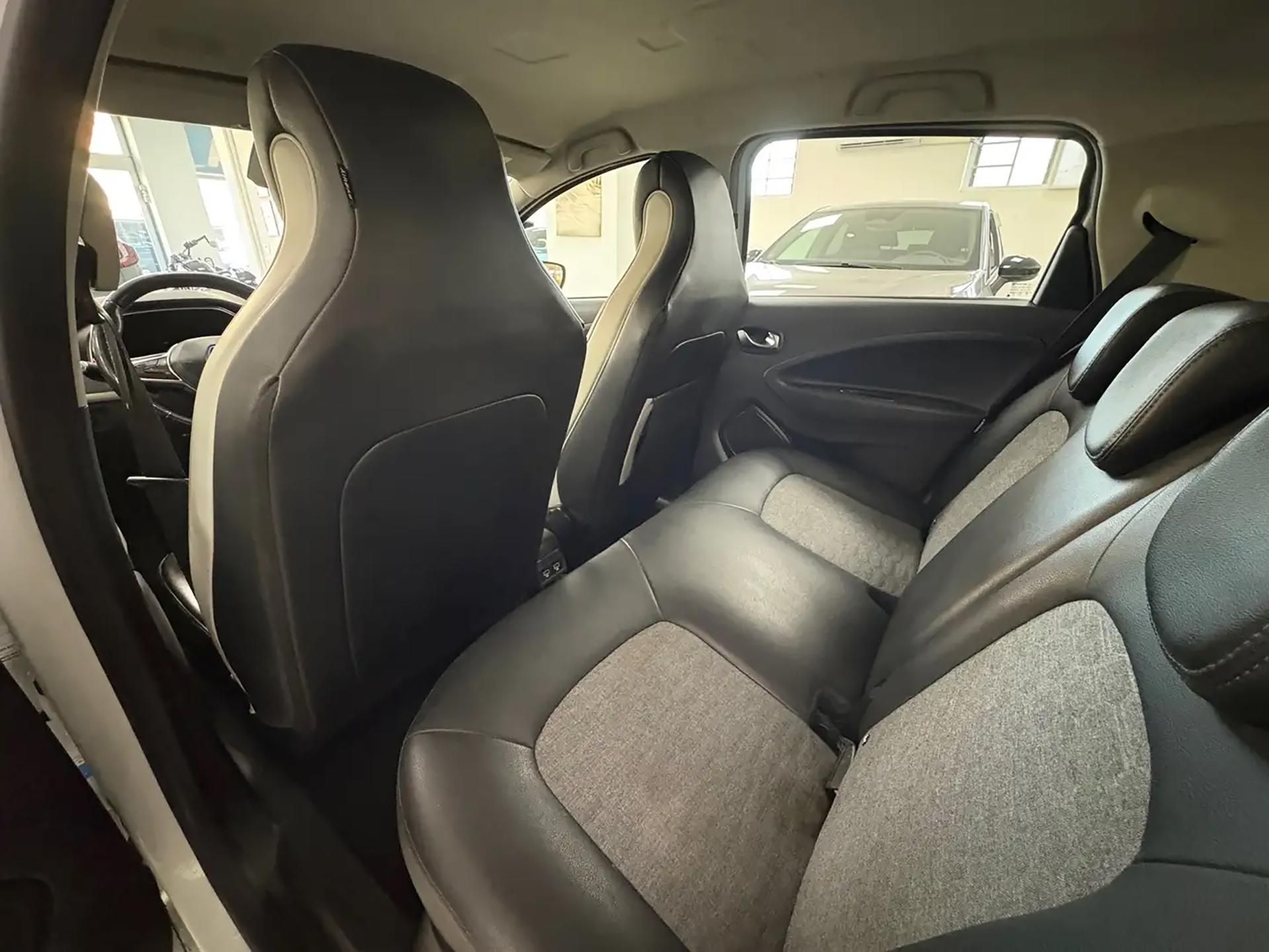 Renault ZOE, R135 Intens, led, navi - fotka 6