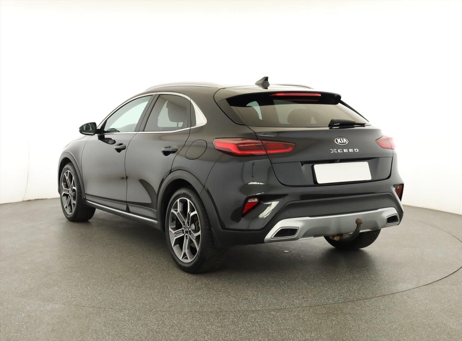 Kia XCee´d, 1.5 T-GDI, Záruka, ČR,1.maj - fotka 4