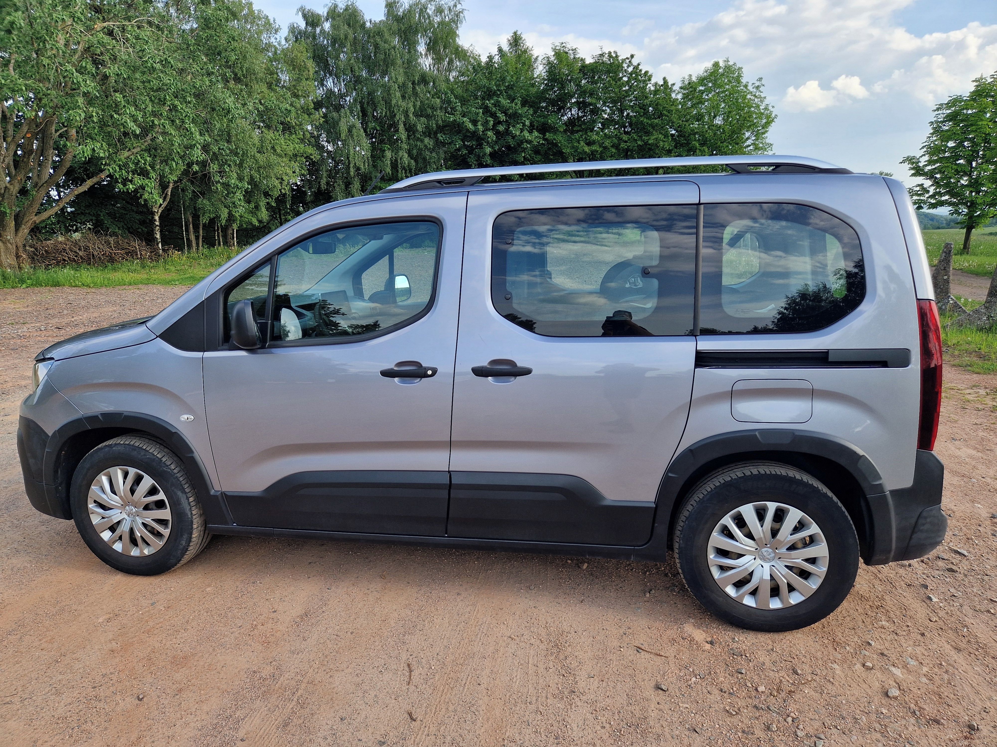 Peugeot Rifter, 1,2 PureTech 81KW ČR.1.MAJ. - fotka 4