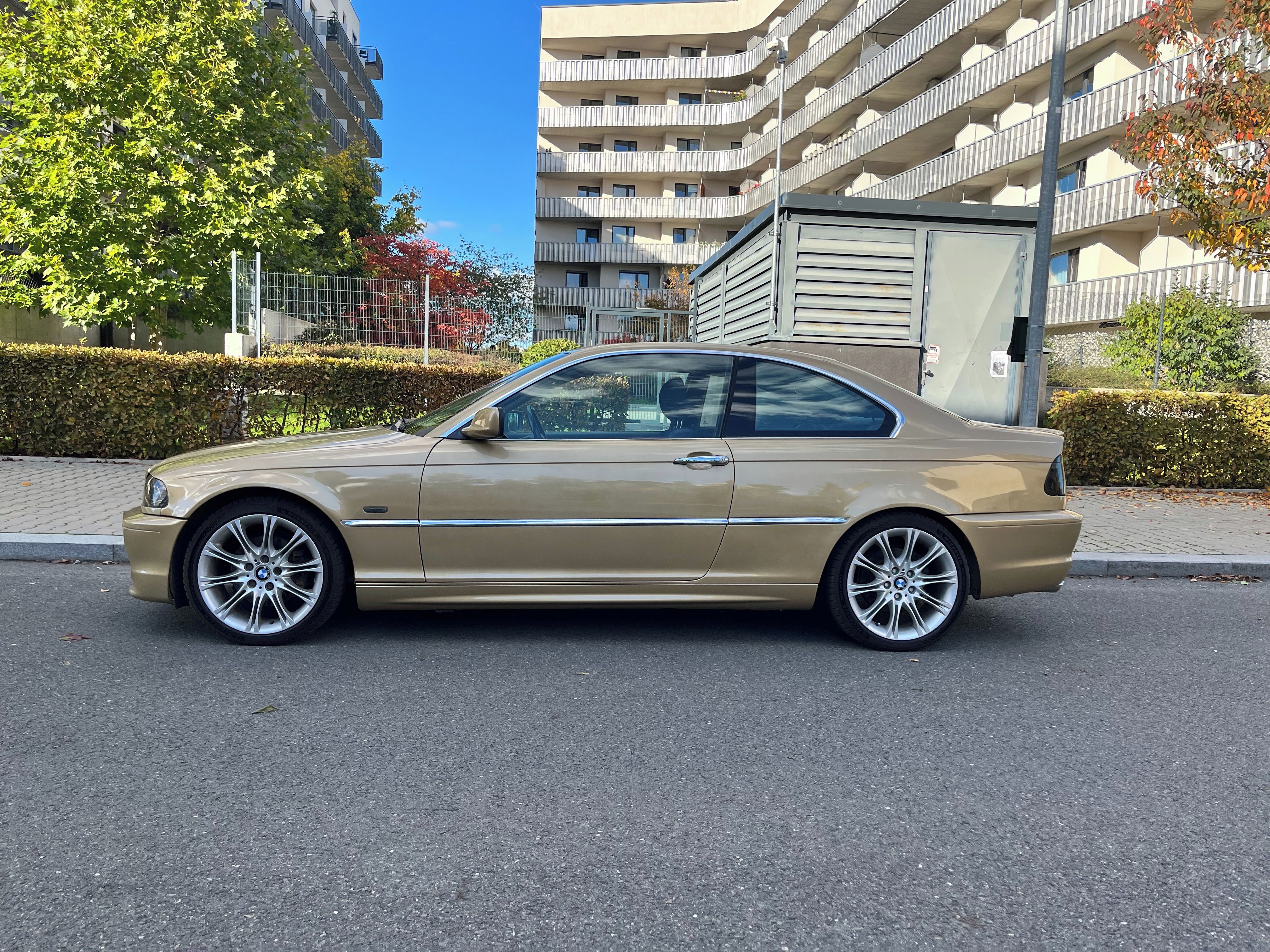 BMW Řada 3, E46 328Ci se sportovnimi svody - fotka 3