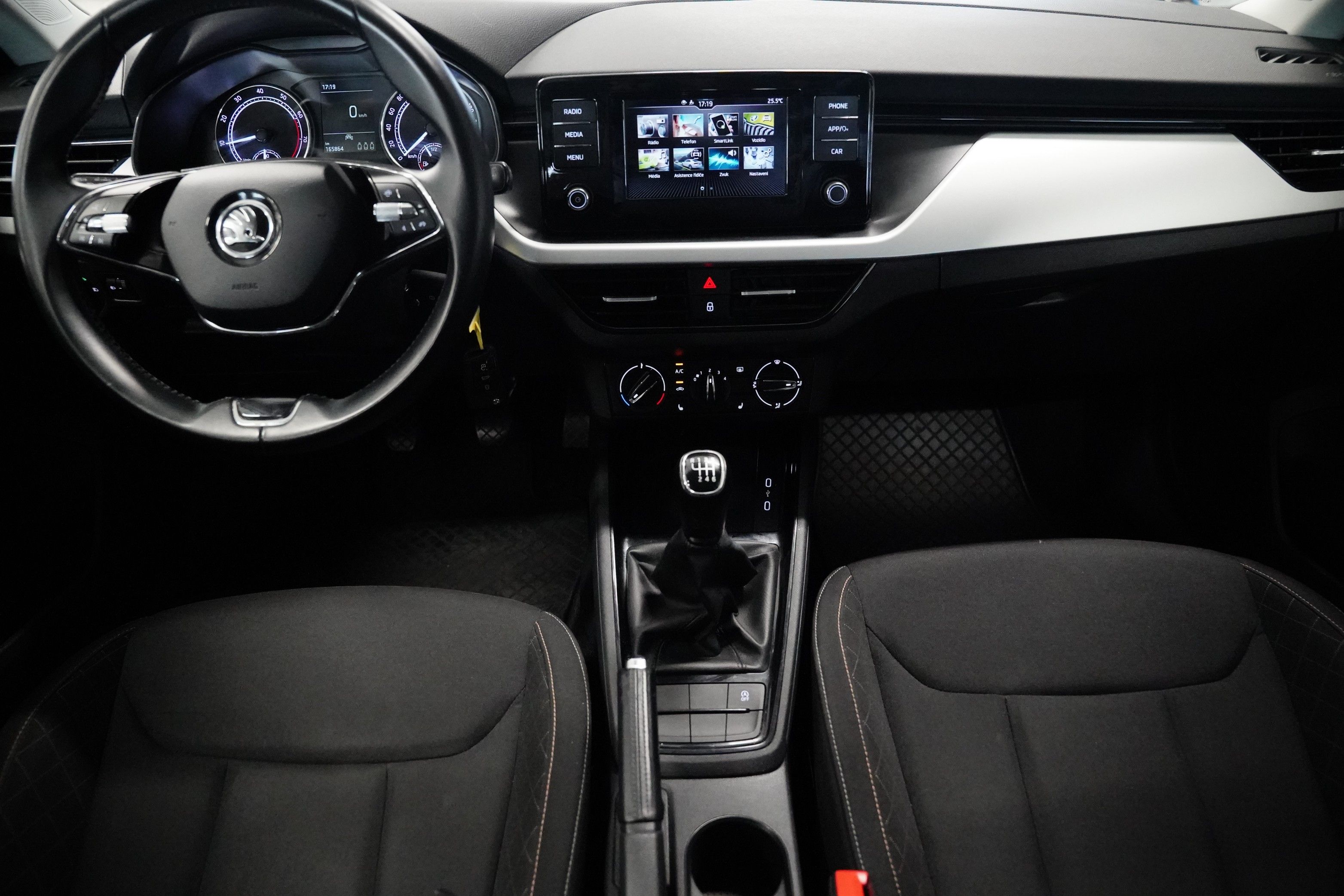 Škoda Scala, 1.0 TSI 81kW Ambition - fotka 5