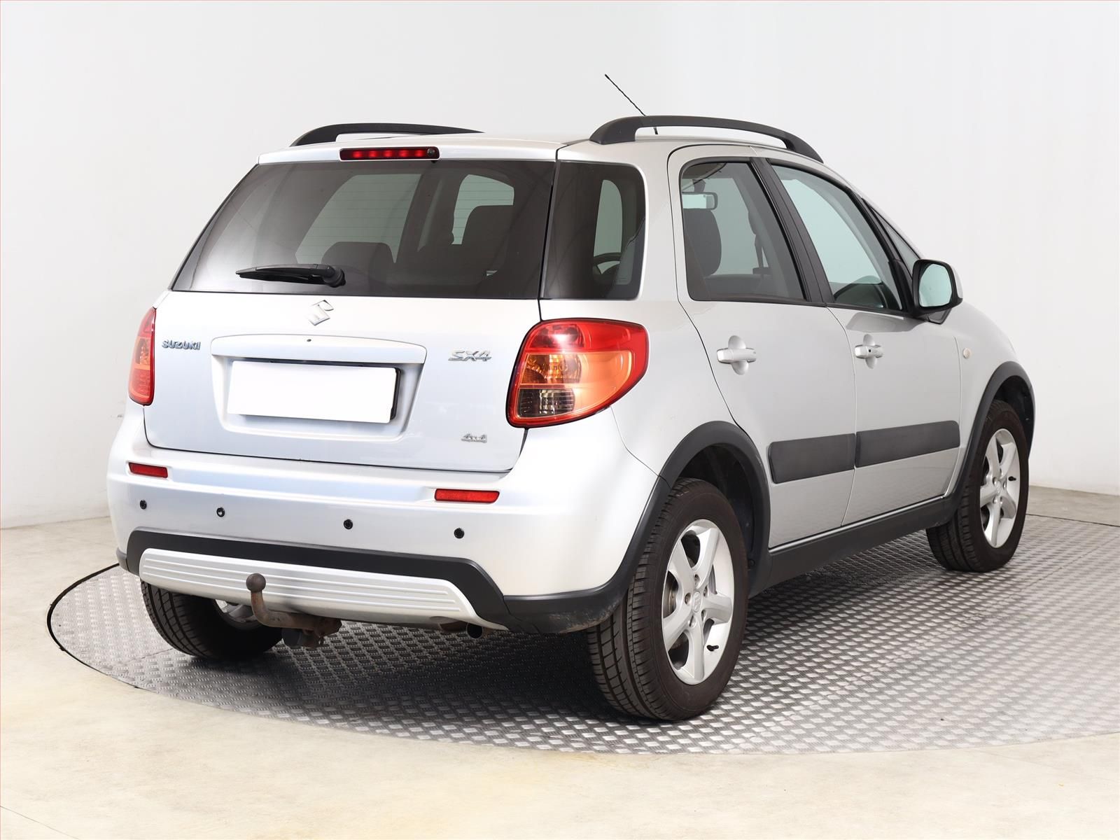 Suzuki SX4, 1.6 VVT, 4X4, ČR,1.maj - fotka 5