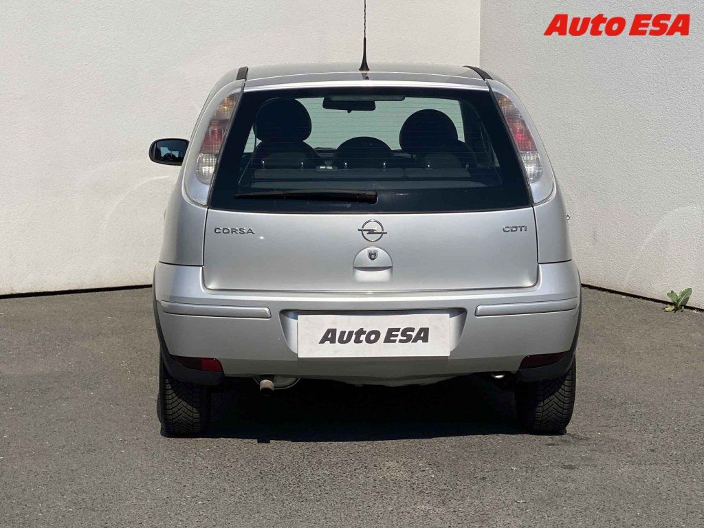 Opel Corsa, 1.2 CDTI,2.maj,ČR - fotka 5