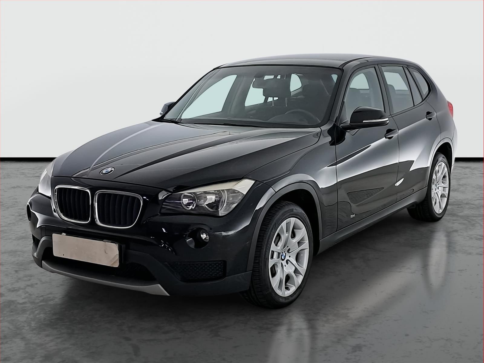 BMW X1, sDrive16d, Automatická klima - fotka 2
