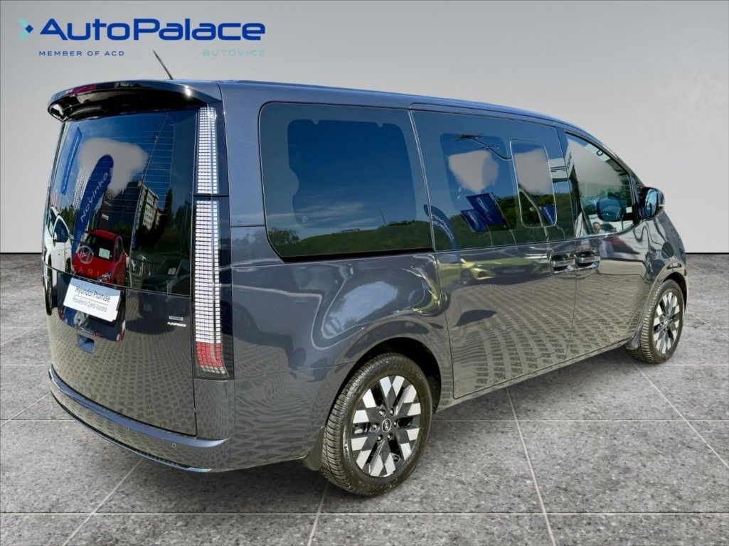 Hyundai Staria, 2,2 CRDI PREMIUM LUXURY PANO - fotka 4