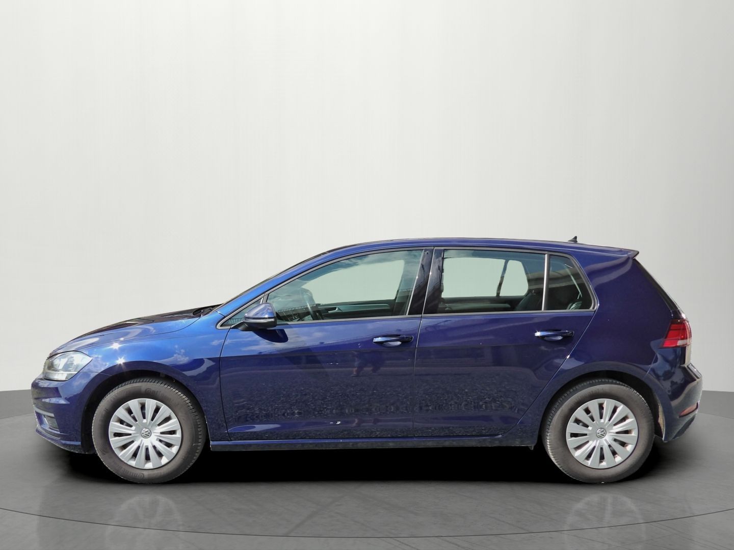 Volkswagen Golf, 1.0TSI 81kW AutoAC Temp. 2xPDC - fotka 2