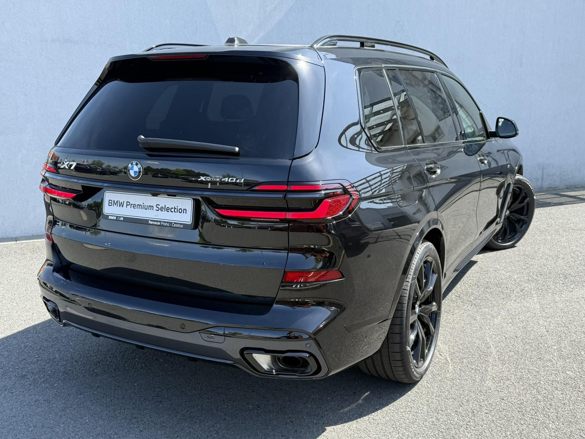BMW X7, X7 xDrive40d - fotka 2