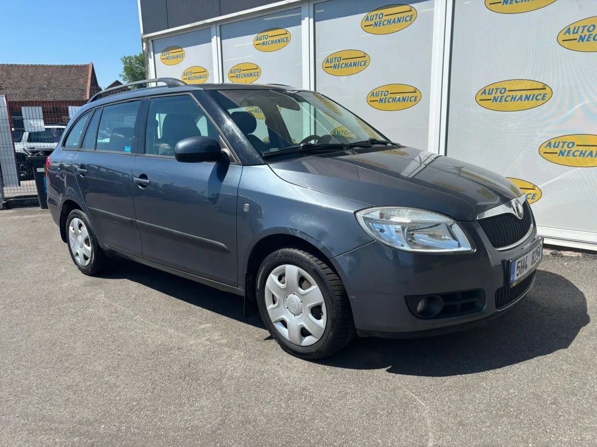 Škoda Fabia, 1.2 12 V - fotka 3