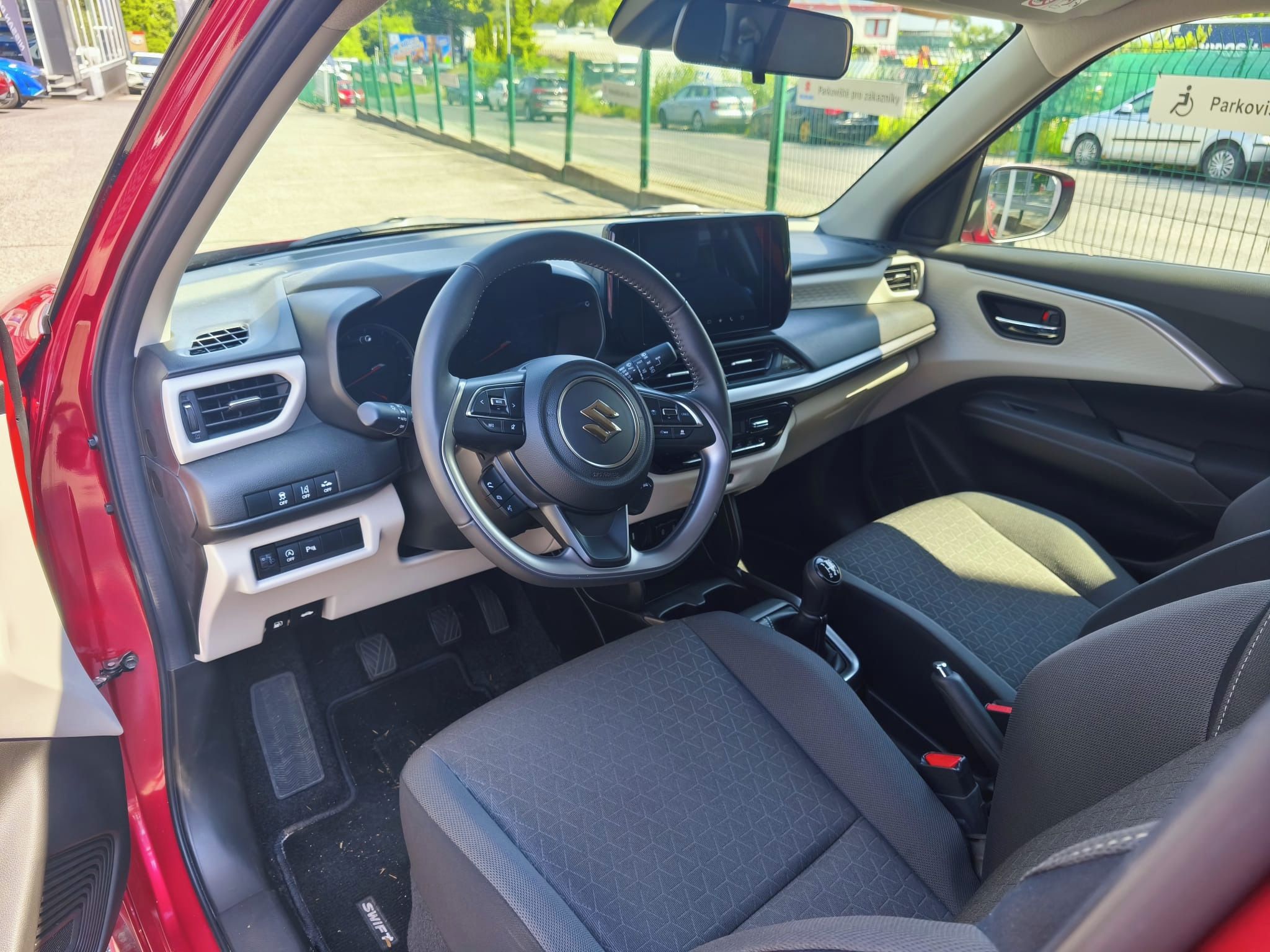 Suzuki Swift, 1,2 ELEGANCE - fotka 5