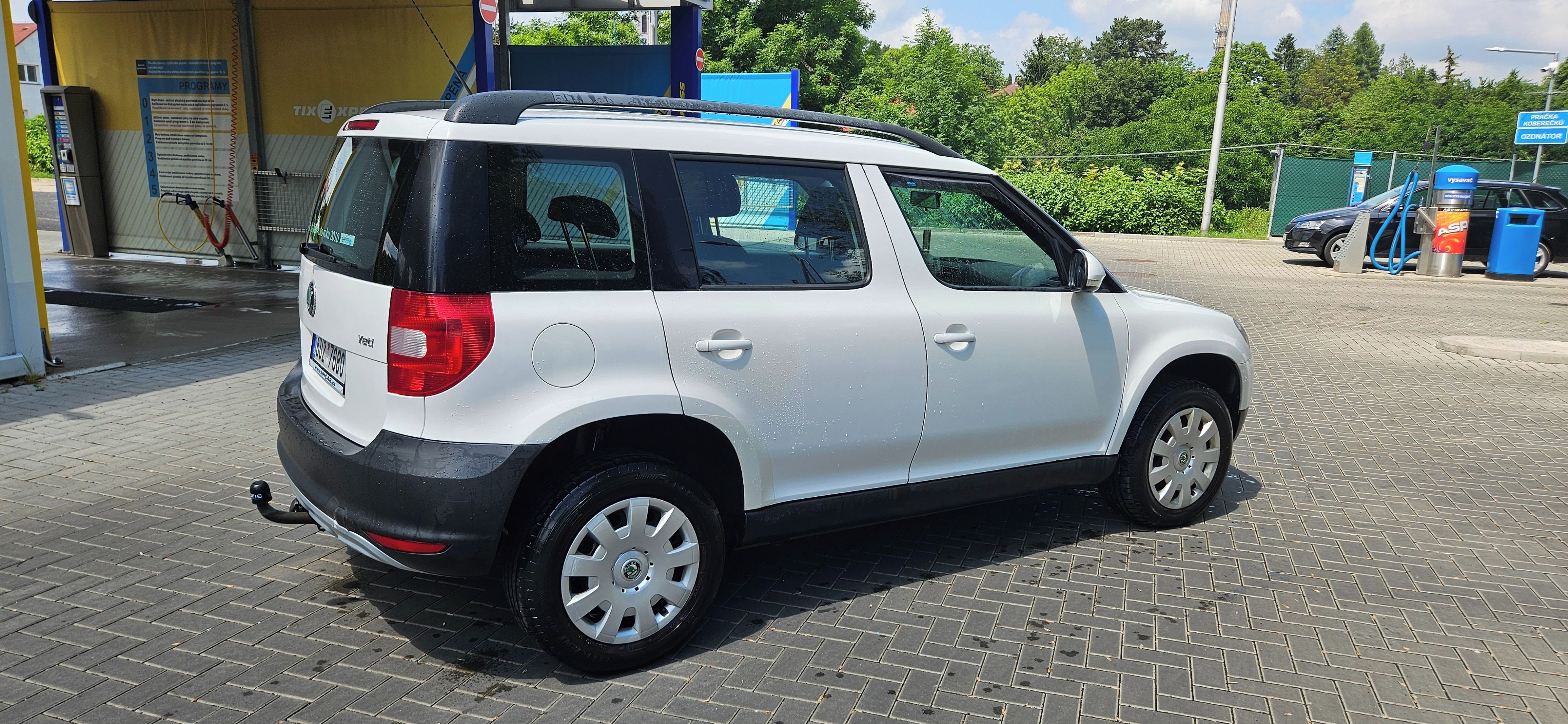 Škoda Yeti, 2,0 TDI 4x4, 81 kw, man. - fotka 3