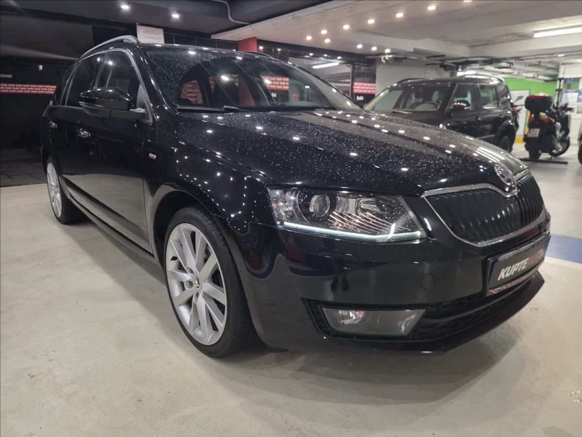 Škoda Octavia, 2,0 TDi 110kw JOY - fotka 2