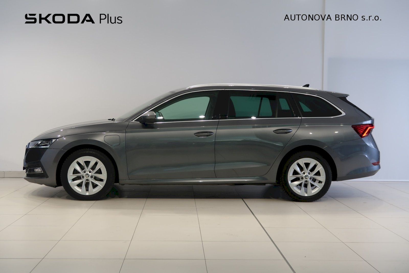 Škoda Octavia, Combi 1.4 TSi 150kW iV Style P - fotka 3