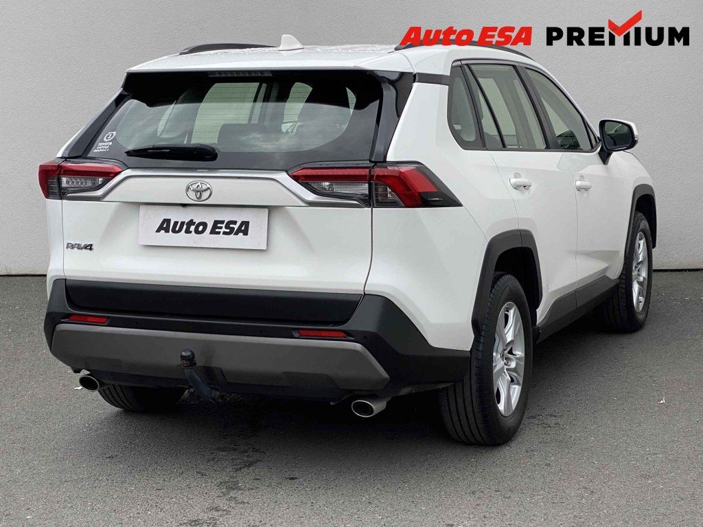 Toyota Rav4, 2.0i 16V,1.maj,ČR,LED,TZ - fotka 4
