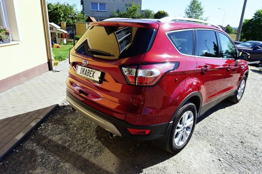 Ford Kuga, TITANIUM 1,5 EB 110 kW - fotka 6