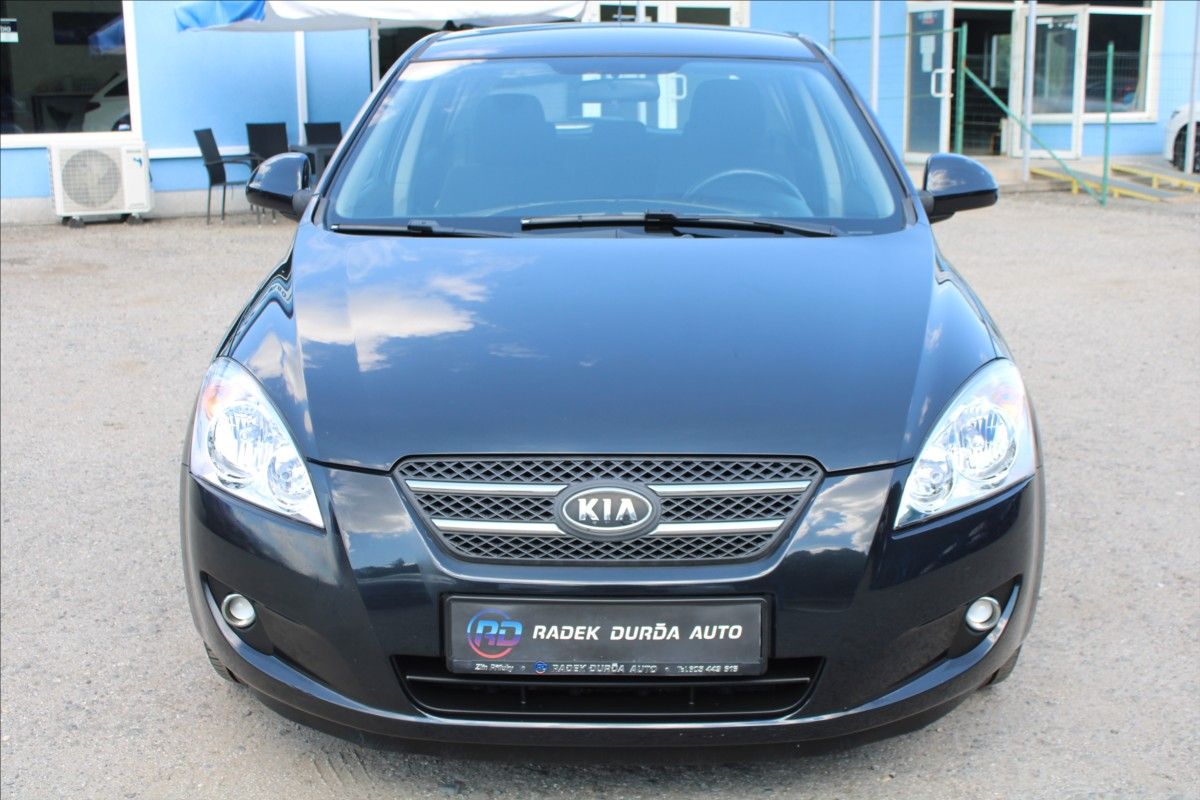Kia Cee´d, 1,6 CRDi  NOVÉ V ČR,1.MAJITEL - fotka 2