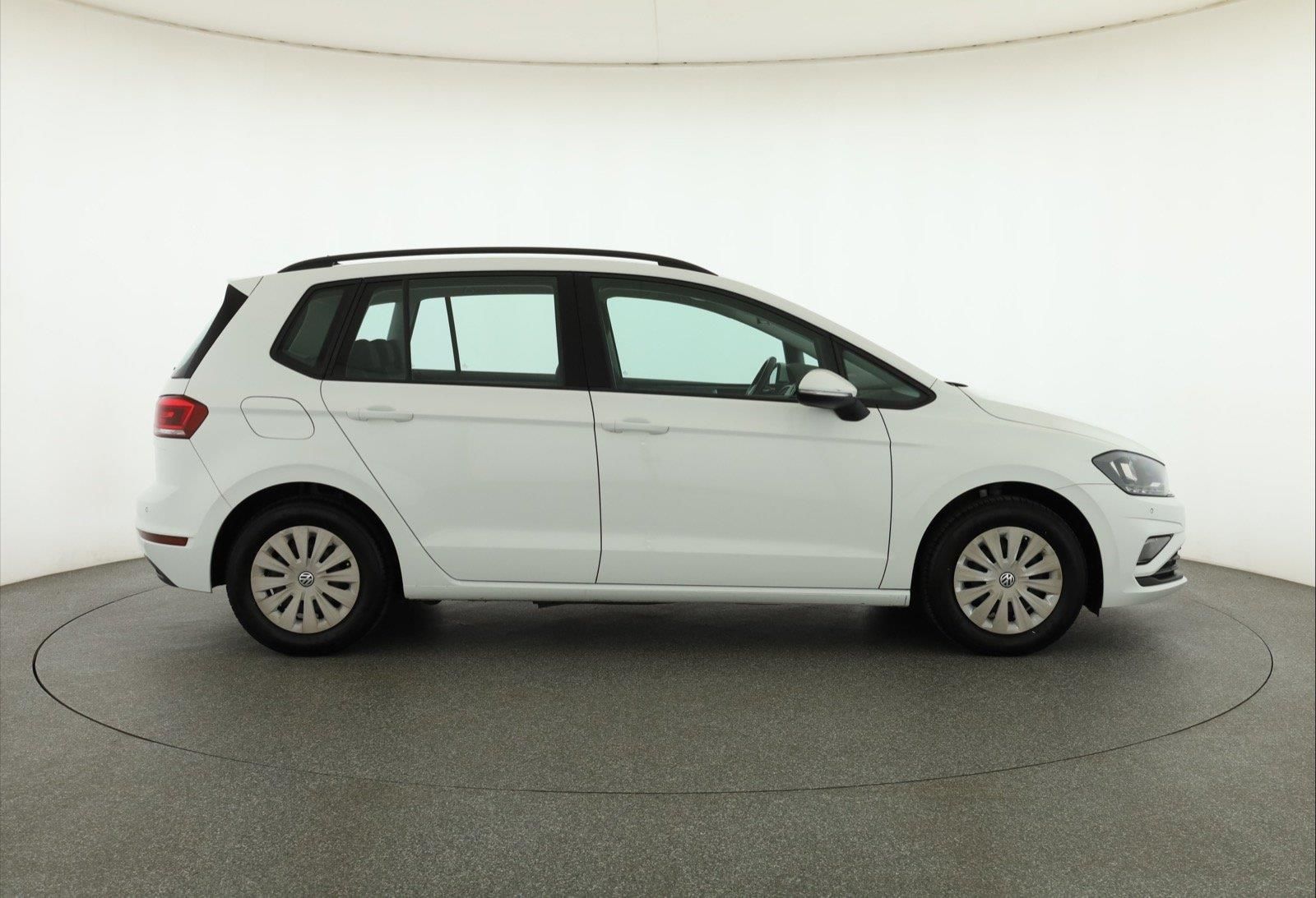 Volkswagen Golf Sportsvan, 1.0 TSI, ČR,1.maj, Serv.kniha - fotka 6