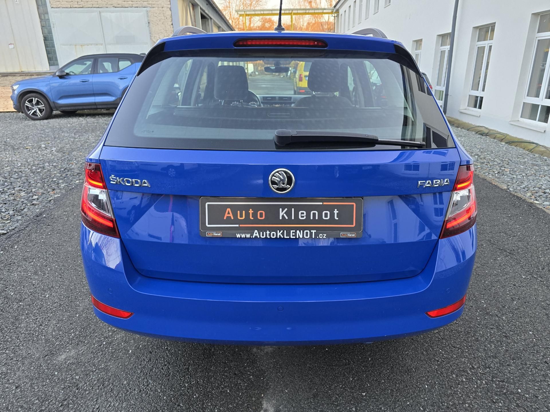 Škoda Fabia, 1,0TSI 70kW STYLE DIGIKLIMA ČR - fotka 6