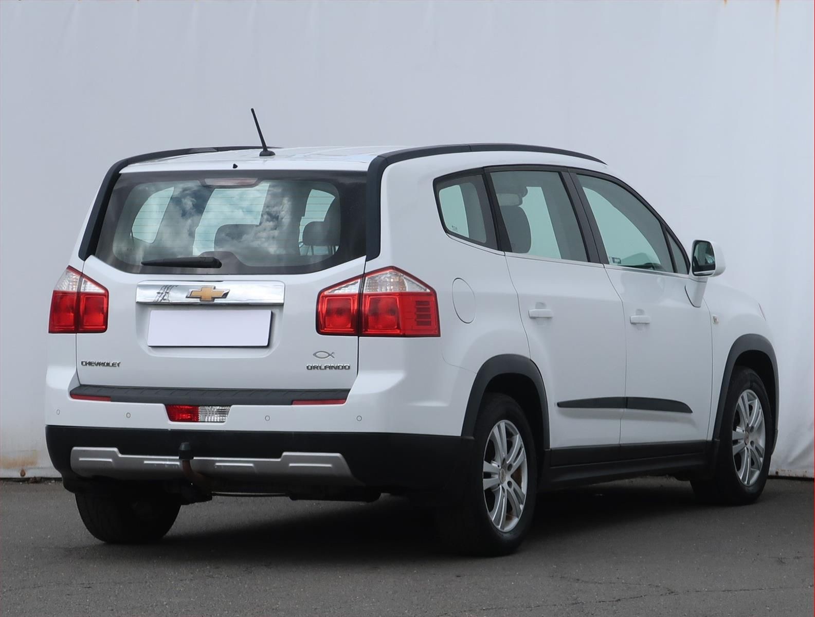 Chevrolet Orlando, 2.0 VCDi, Automat, 7 míst - fotka 5