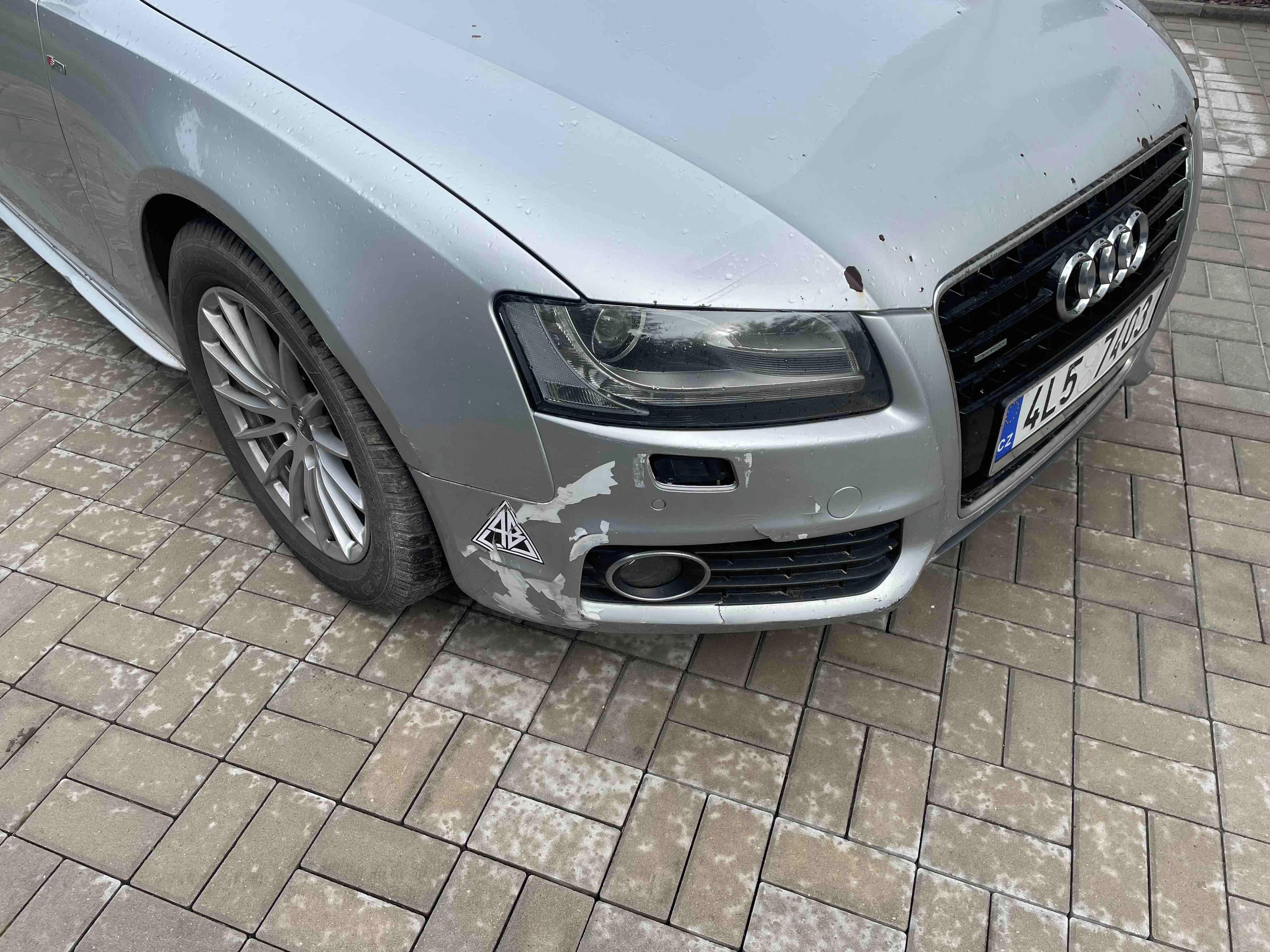 Audi A5, 3.0 TDI Sline - fotka 3