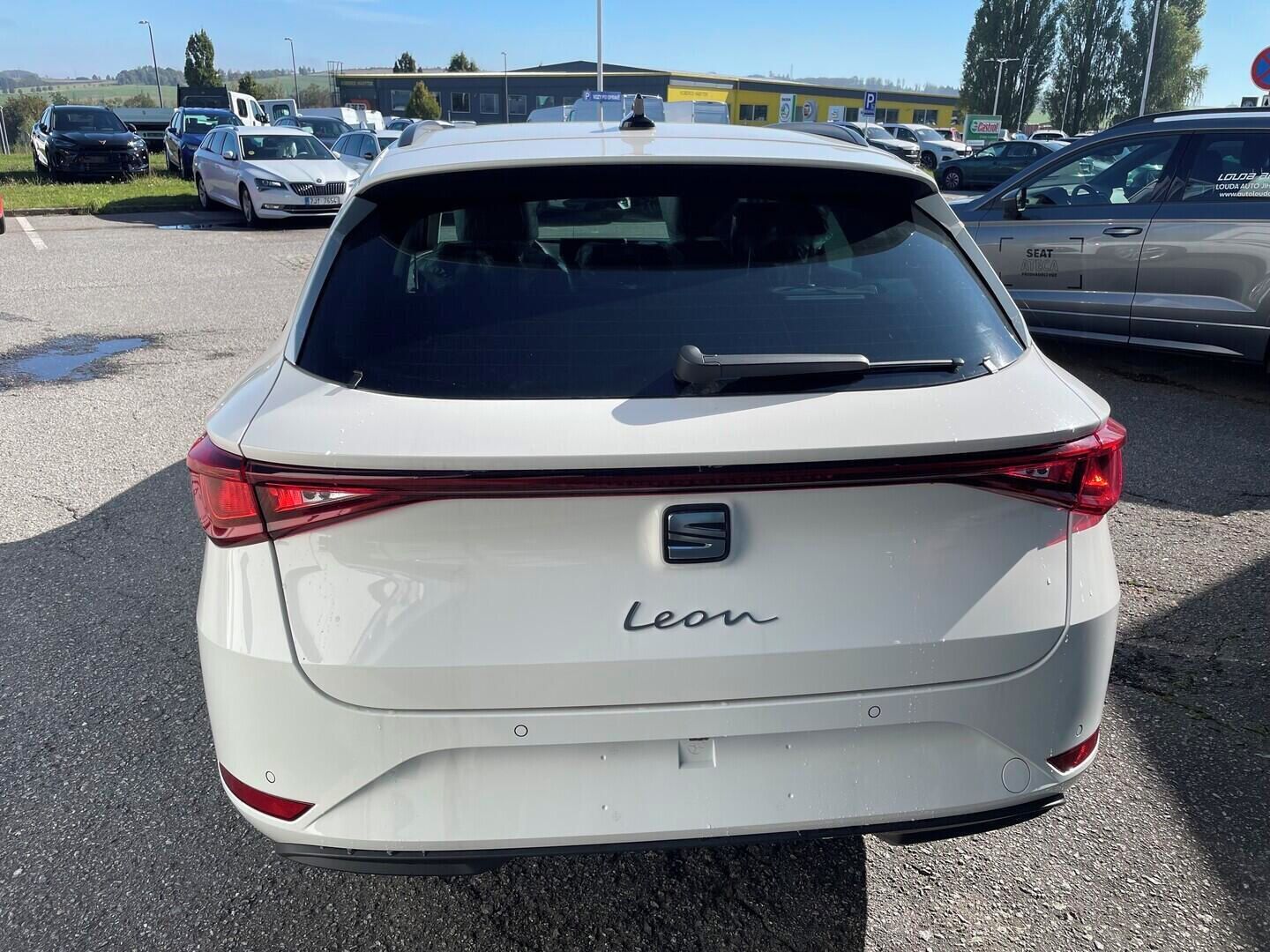 Seat Leon, SP yle 115 k 1,5 TSI 85 kW - fotka 4