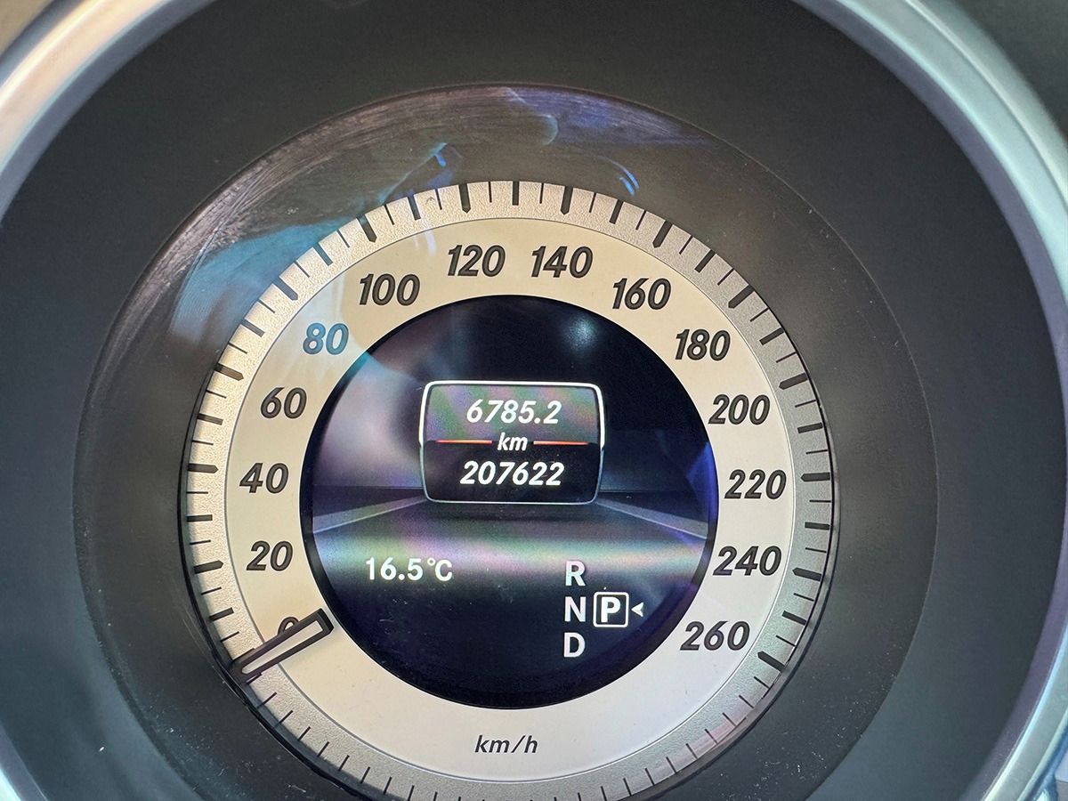 Mercedes-Benz CLS, 500 - V8 BiTurbo - AirMatic 4M - fotka 6