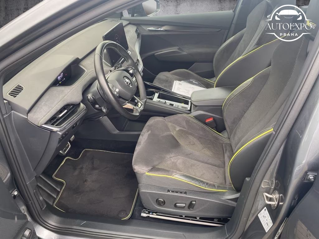 Škoda Enyaq, ENYAQ C. iV RS Lounge Pano+Nav - fotka 6