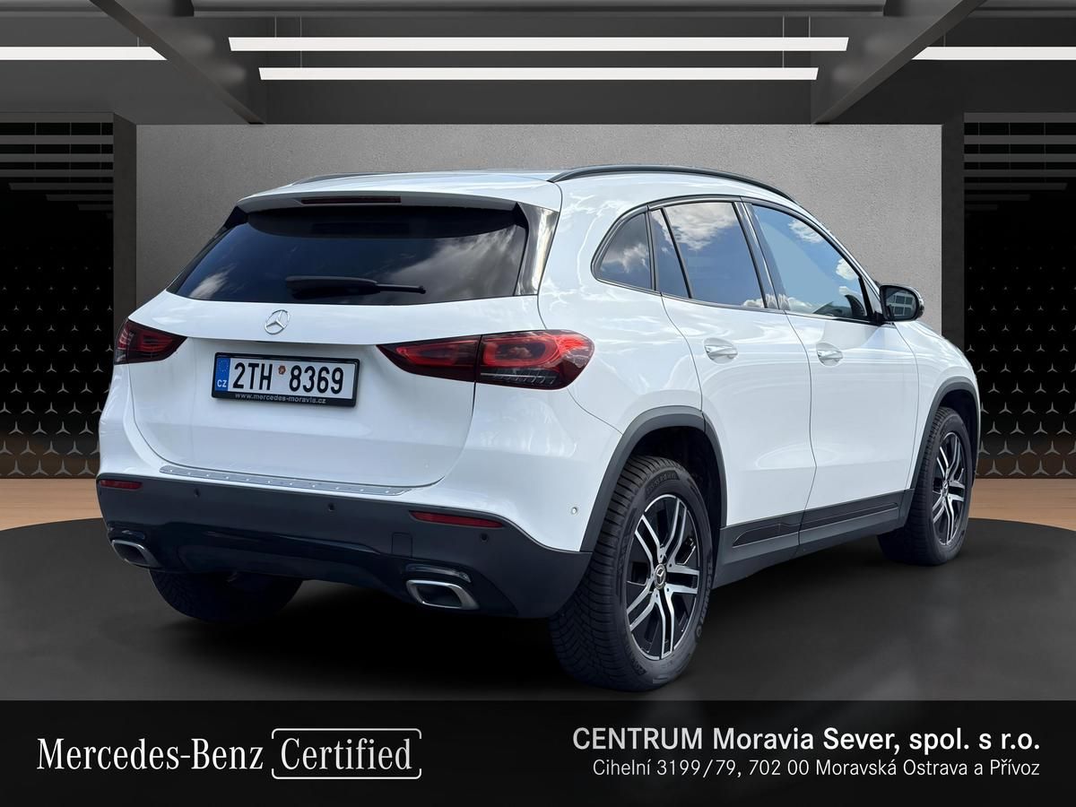 Mercedes-Benz GLA, 200 d 4MATIC - fotka 5
