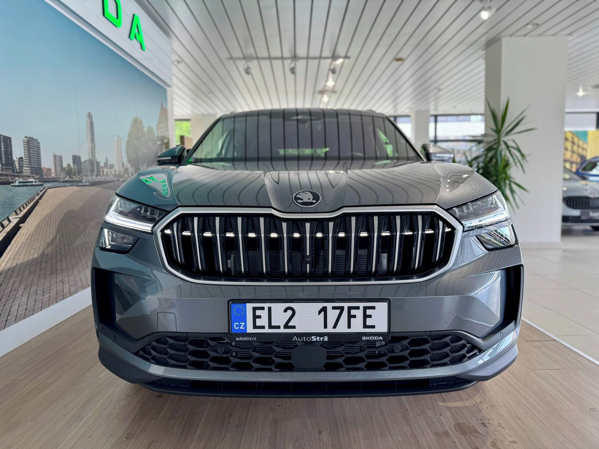Škoda Kodiaq, Exl.Sel,1,5 TSI iV 150kW 6°aut - fotka 2