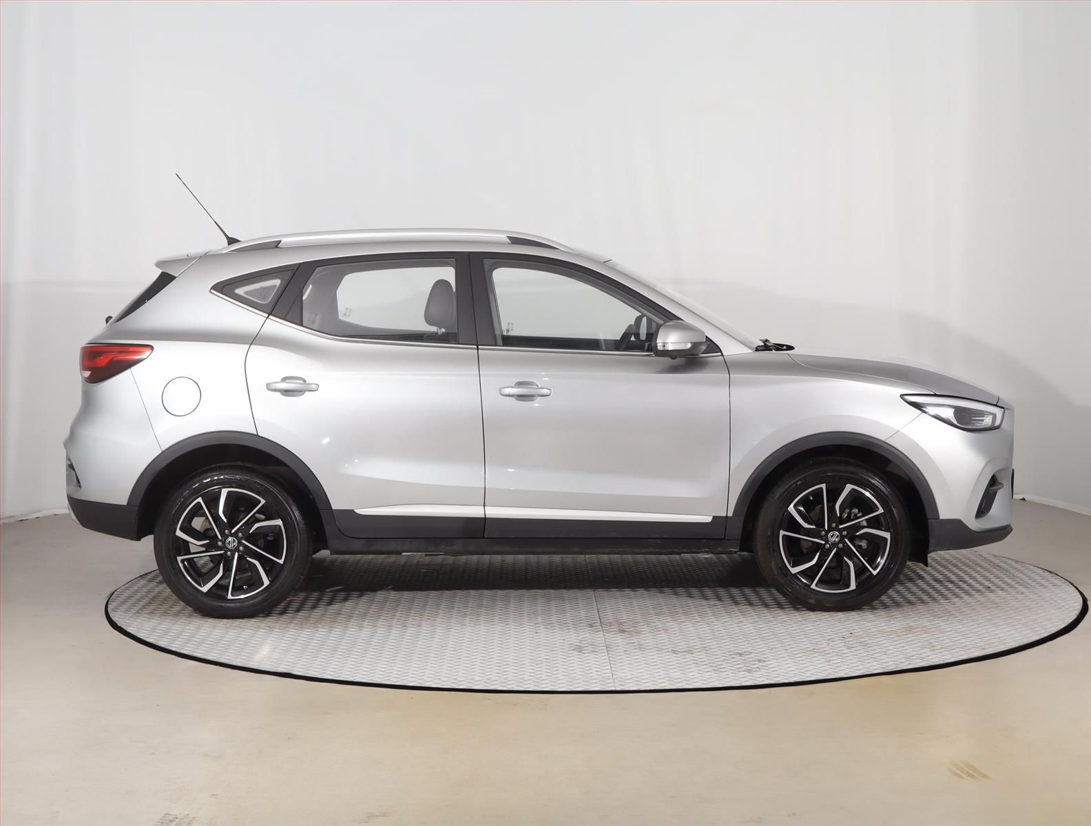 MG ZS, 1.5, Emotion Plus, Serv.kniha - fotka 6
