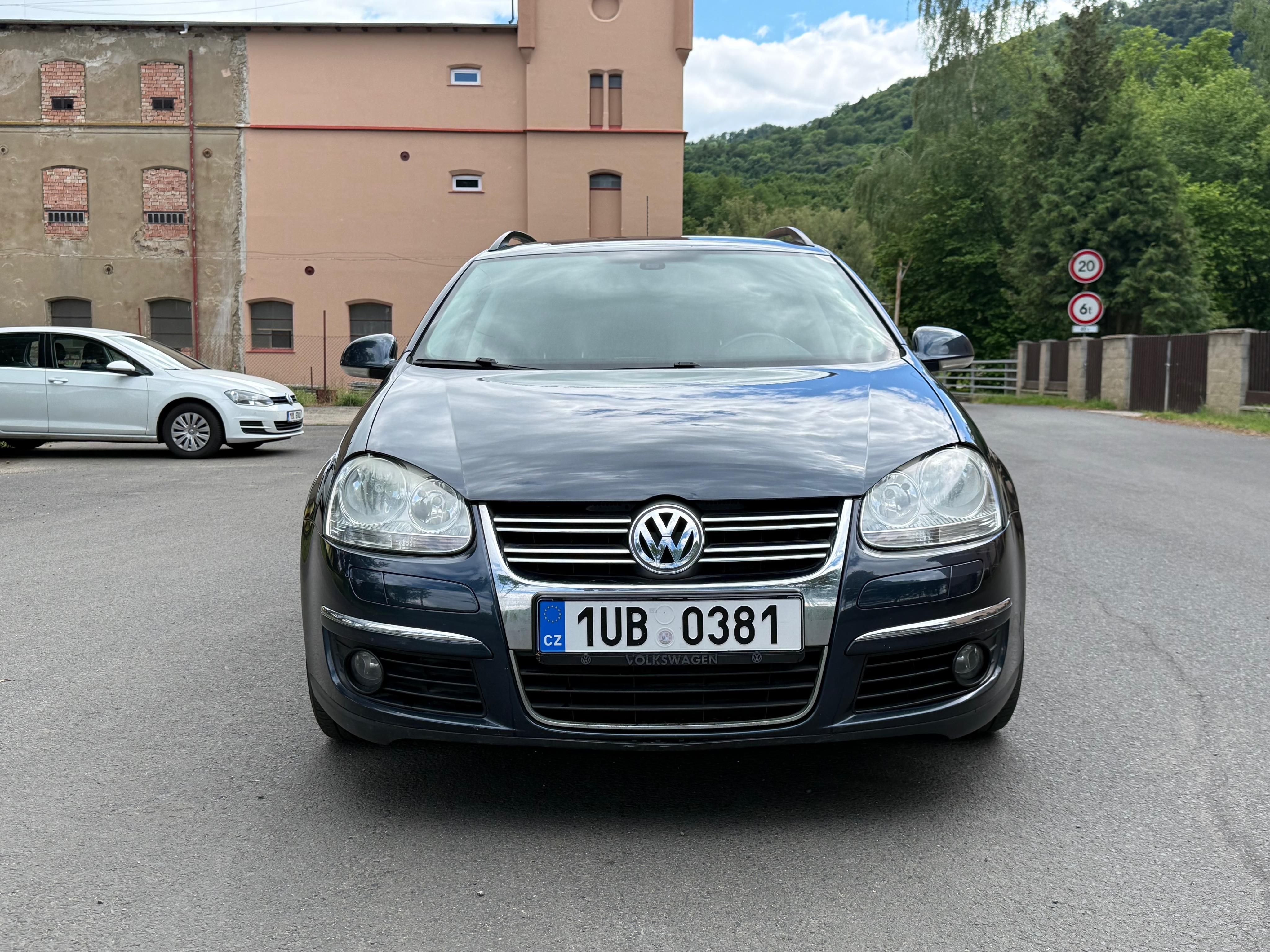 Volkswagen Golf, 1.4 TSI - fotka 2