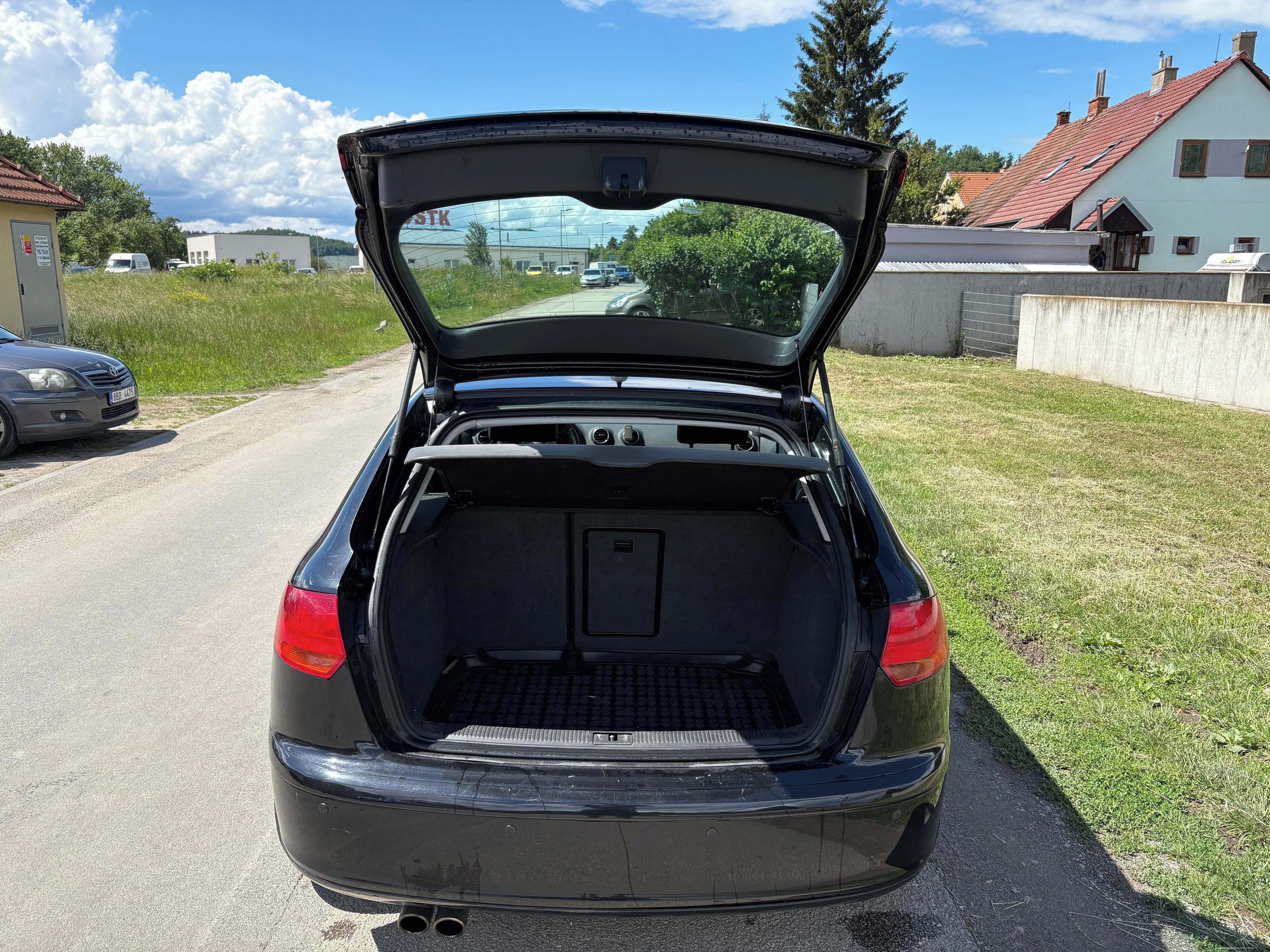 Audi A3, 1.4TFSi 92kW Sportback ČR - fotka 6