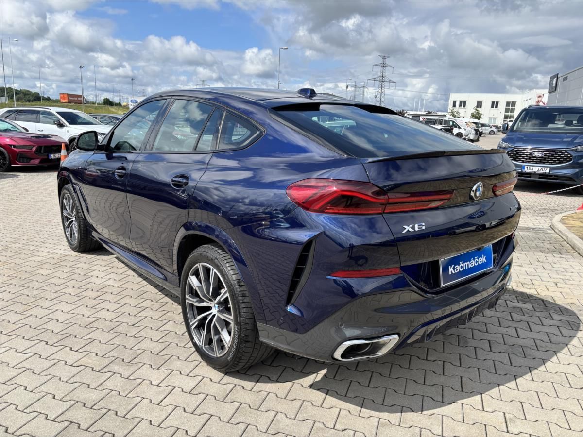 BMW X6, 3,0 40i 280kW M-Sport xDrive - fotka 3