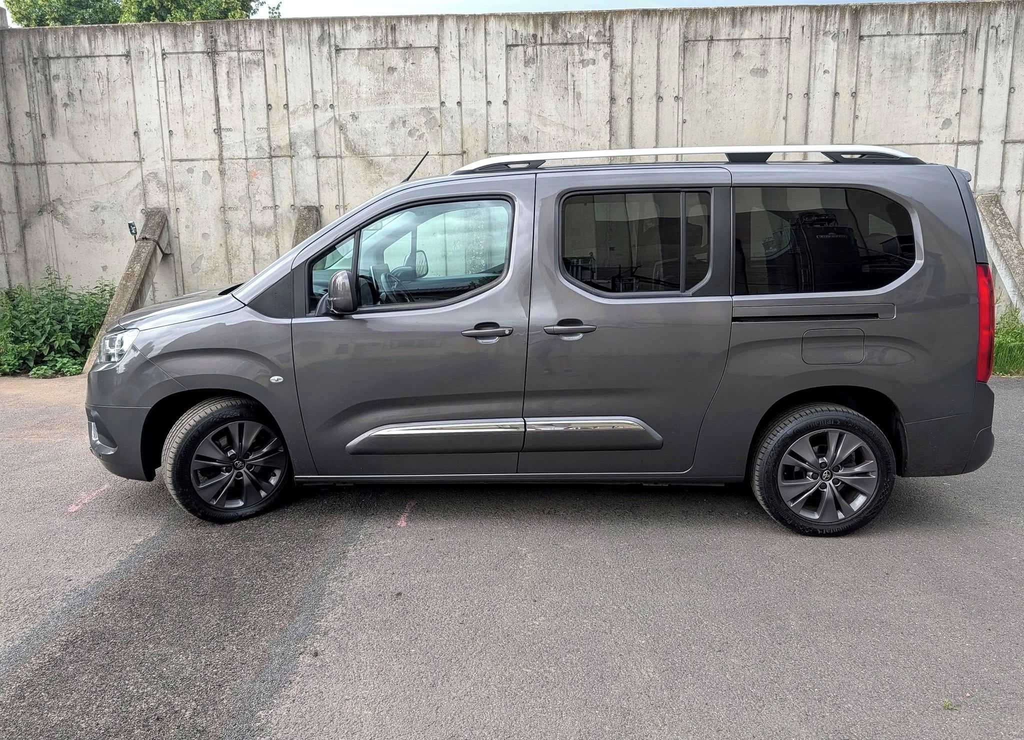 Toyota Proace, 1,2 TSI - fotka 5