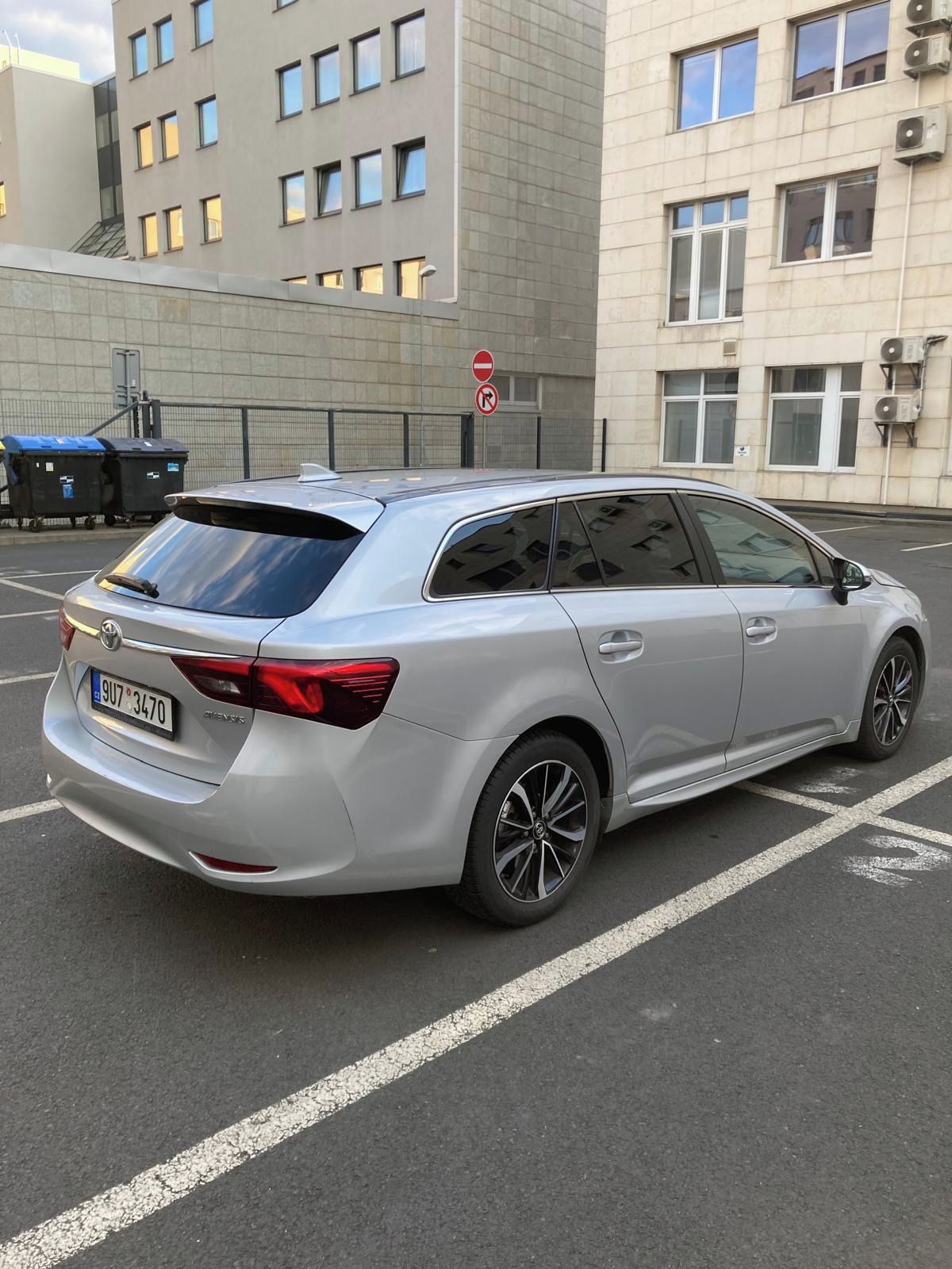 Toyota Avensis, Automat - fotka 3