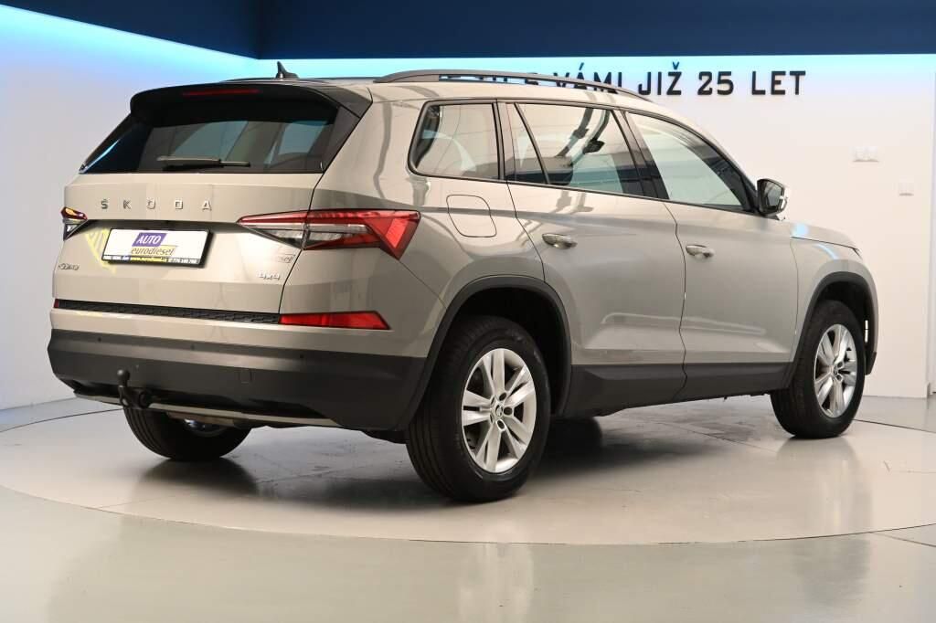 Škoda Kodiaq, 2.0 4x4 LED DSG ACC Virtual Ta - fotka 5