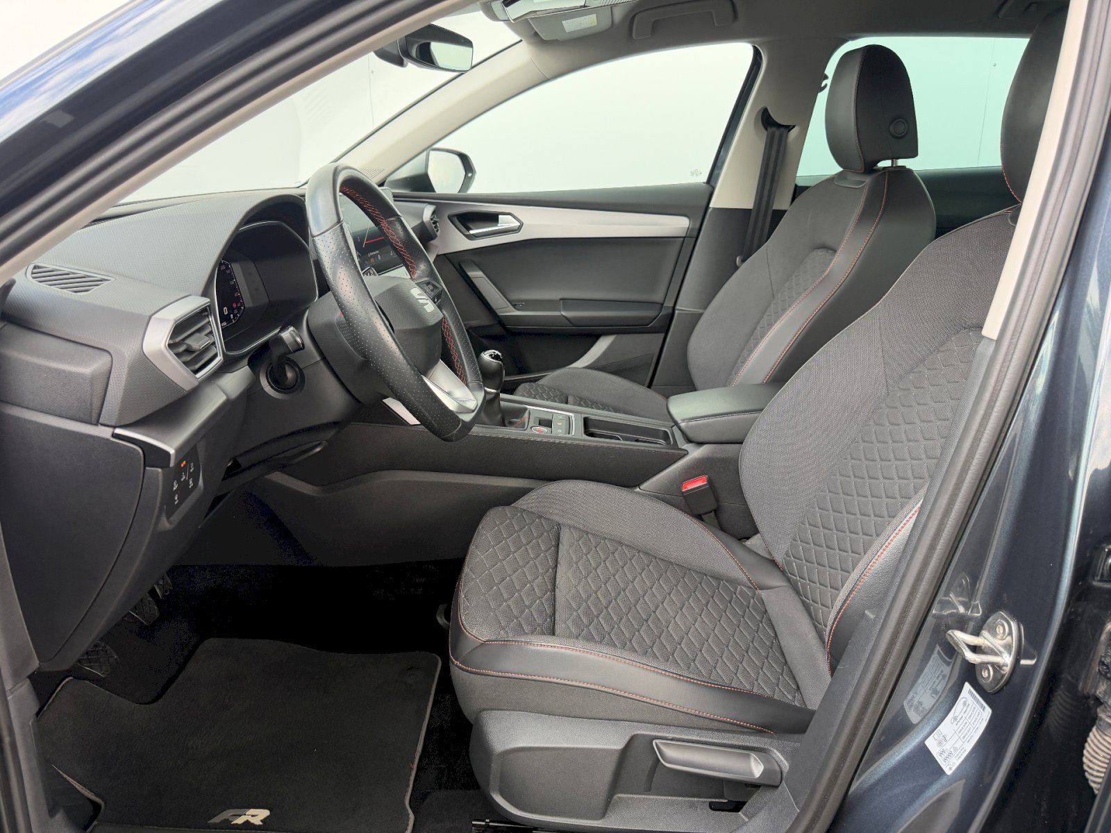 Seat Leon, FR 1.5 TSI 110kW SP - fotka 5
