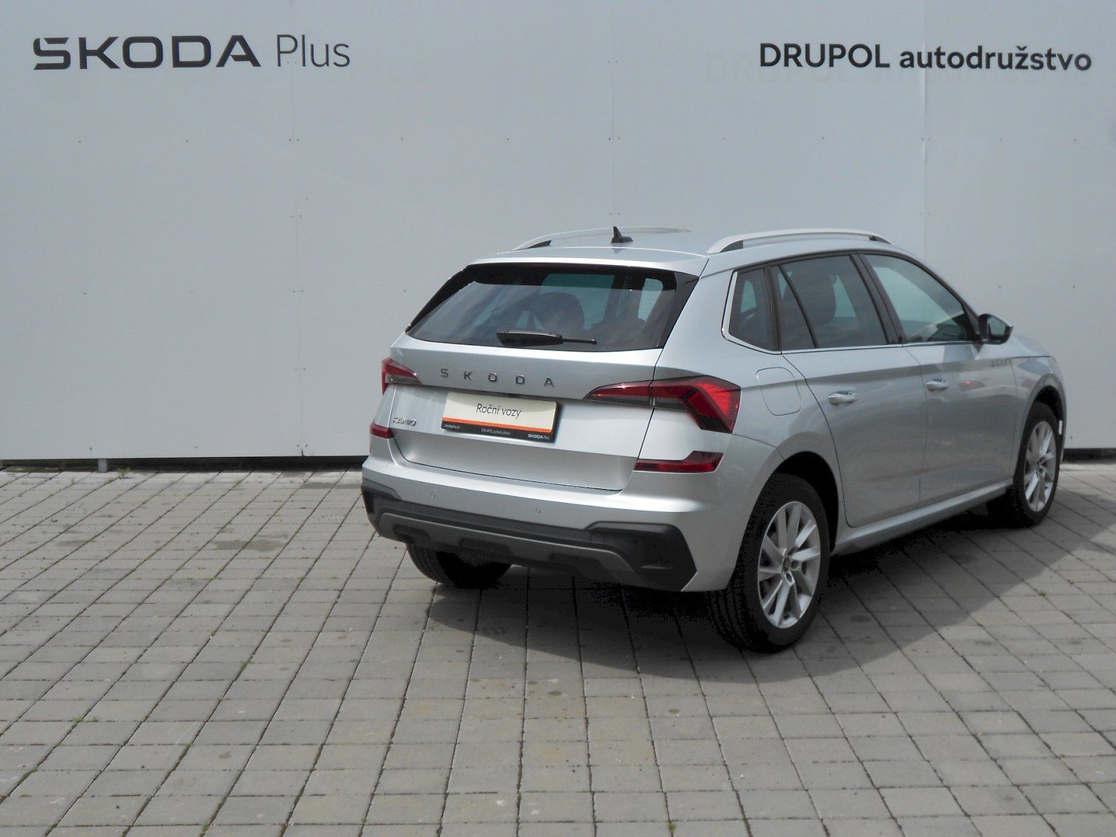Škoda Kamiq, 1.0 TSI - 85 kW, Top Selection - fotka 2