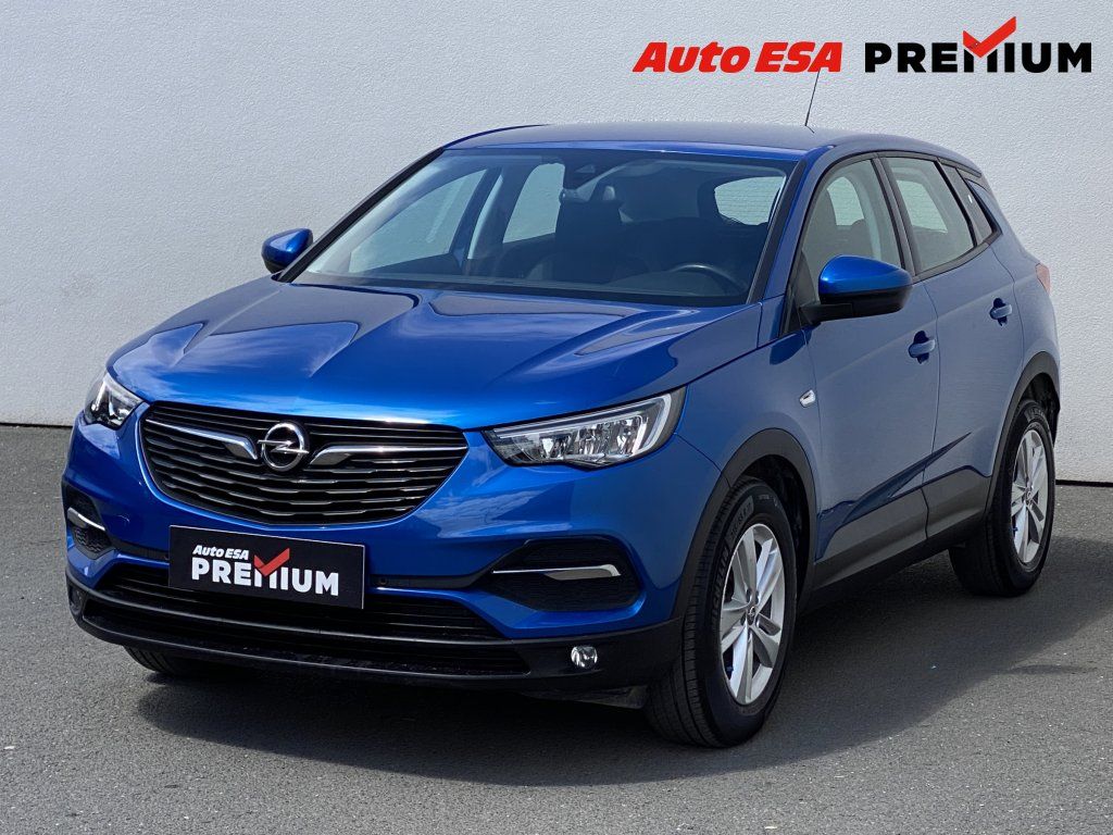Opel Grandland X, 1.2 T,1.maj,ČR,Edition - fotka 3