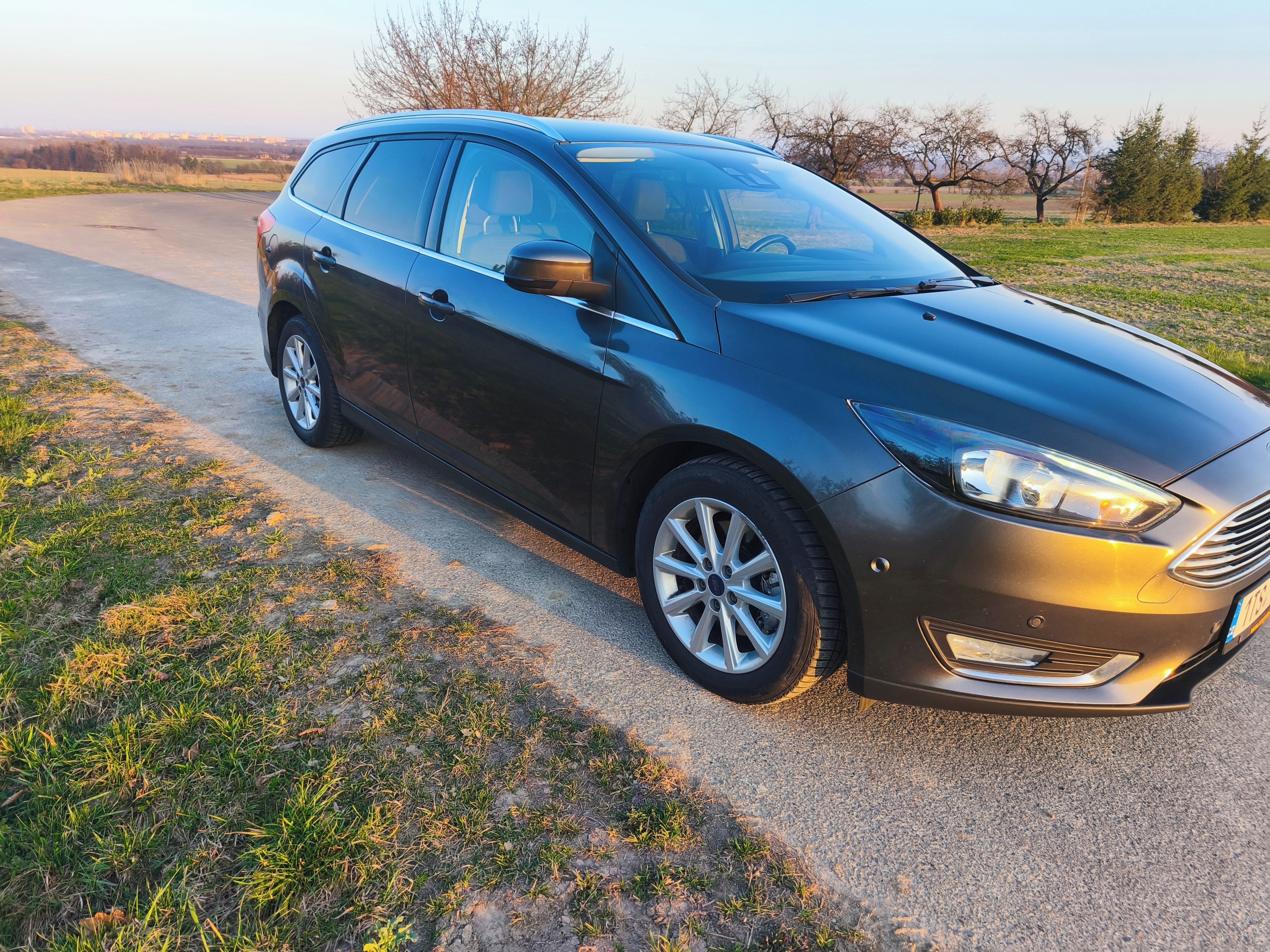 Ford Focus, 2.0 - fotka 3