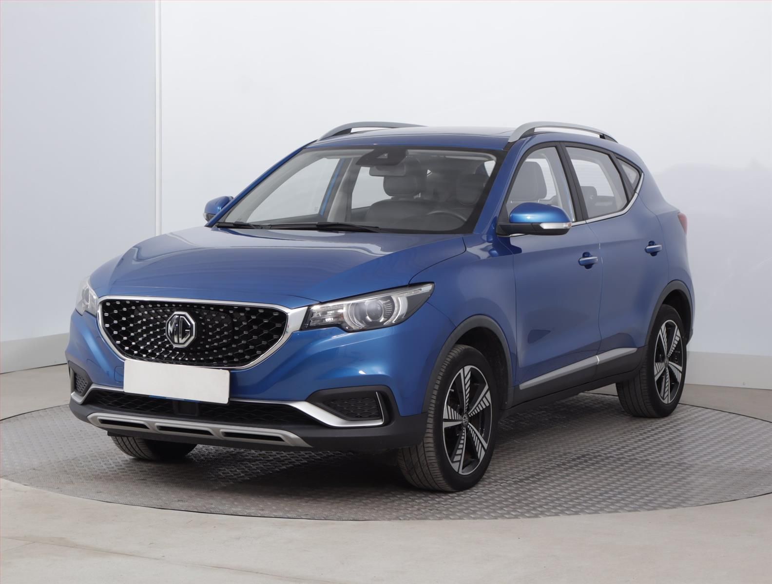 MG ZS, EV 42.5 kWh, SoH 54%, Luxury - fotka 2