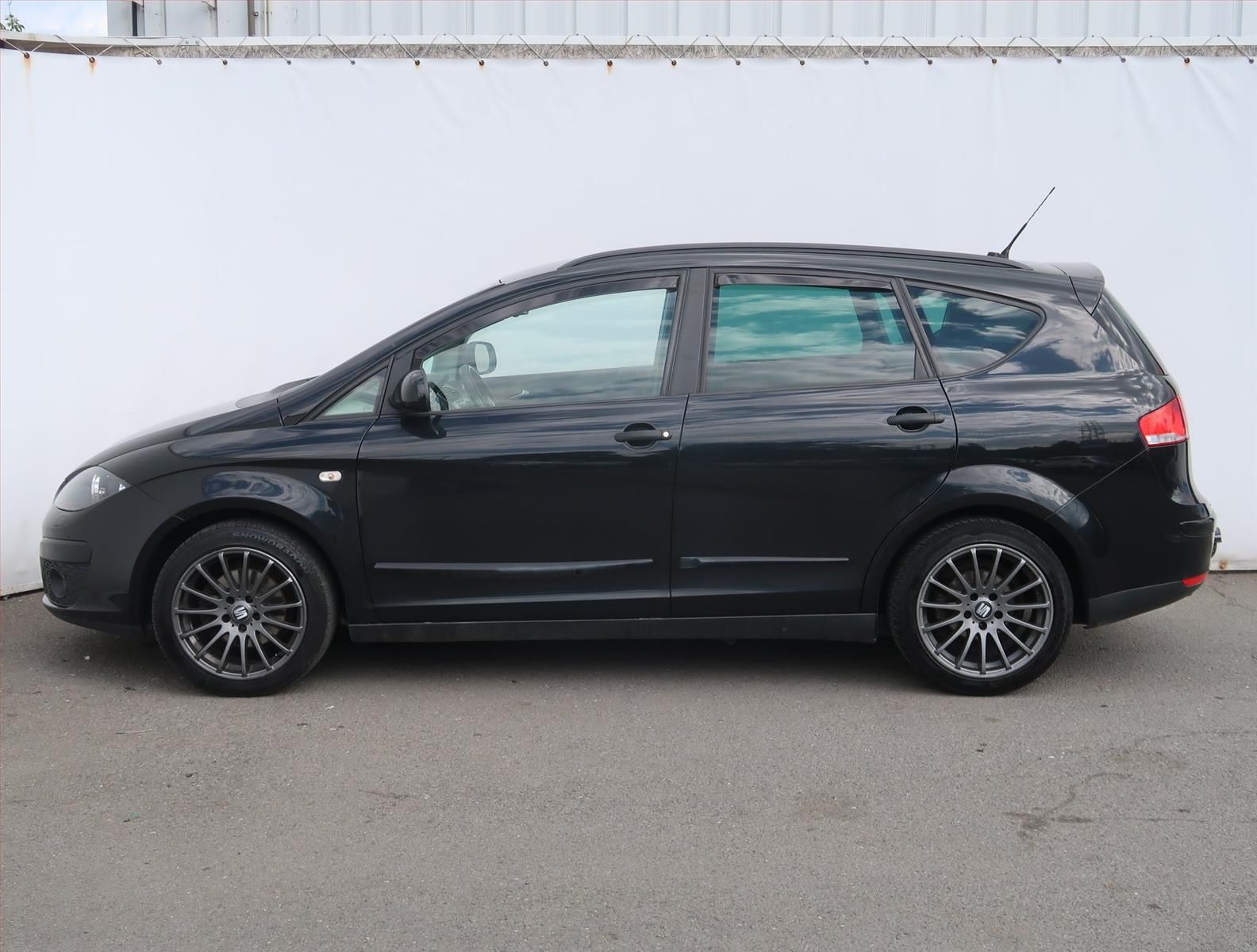 Seat Altea, 1.6 TDI, Serv.kniha, Tažné - fotka 3