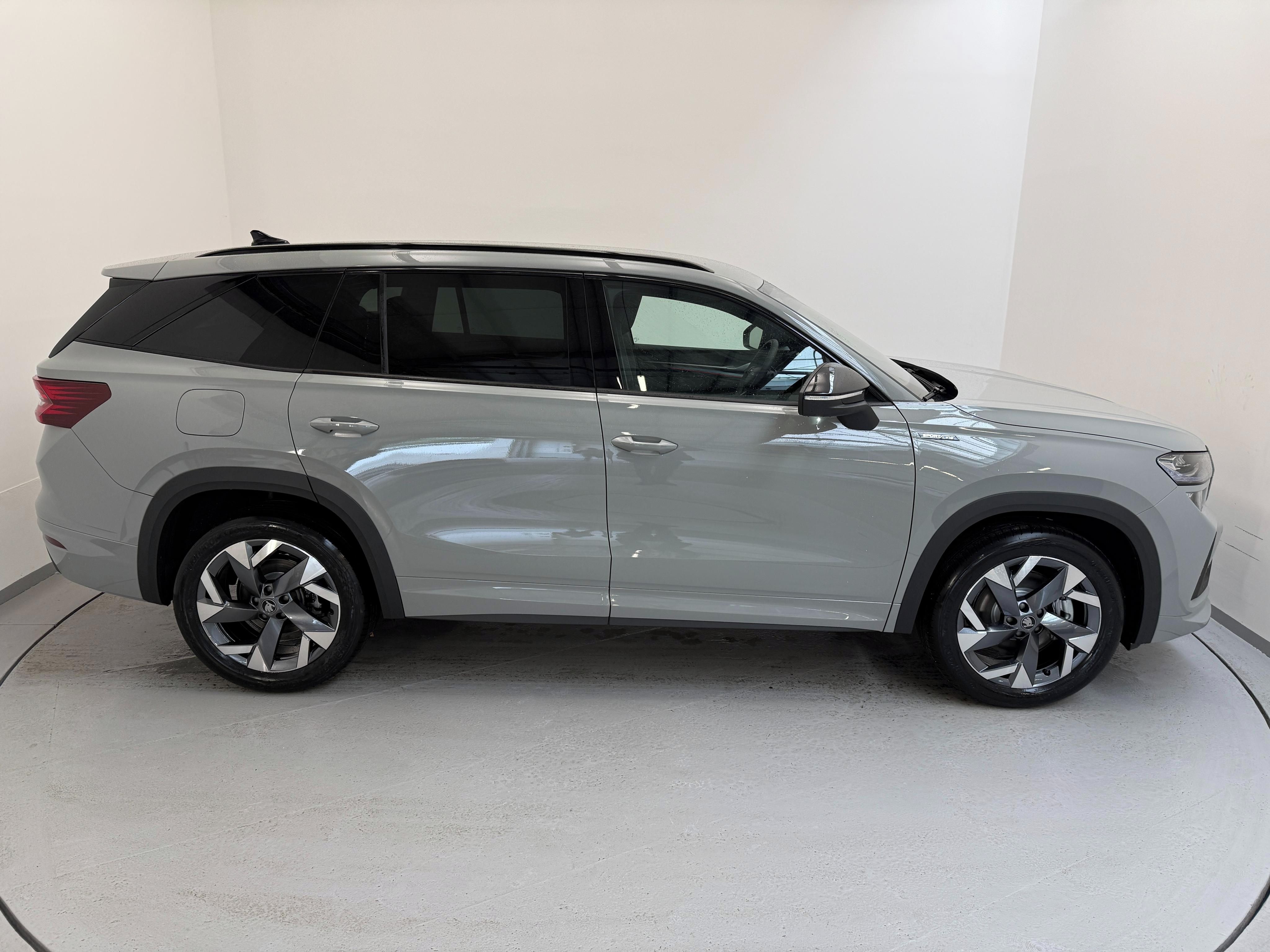 Škoda Kodiaq, Sportline 1,5 TSI 110 kW m-HEV - fotka 6