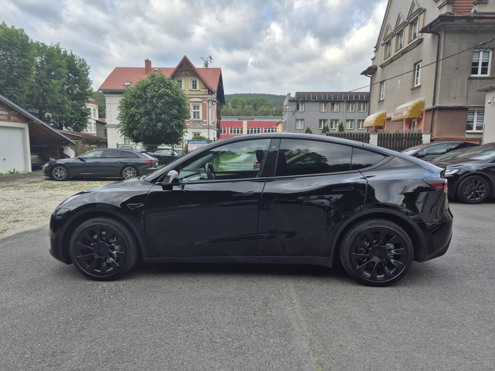 Tesla Model Y, LONG RANGE DUAL MOTOR TZ 92,0% - fotka 6