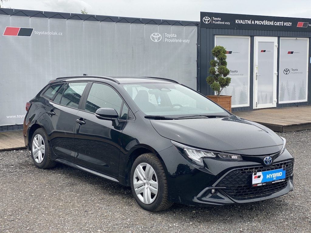 Toyota Corolla, 1.8HEV, ČR-1m, Active, DPH