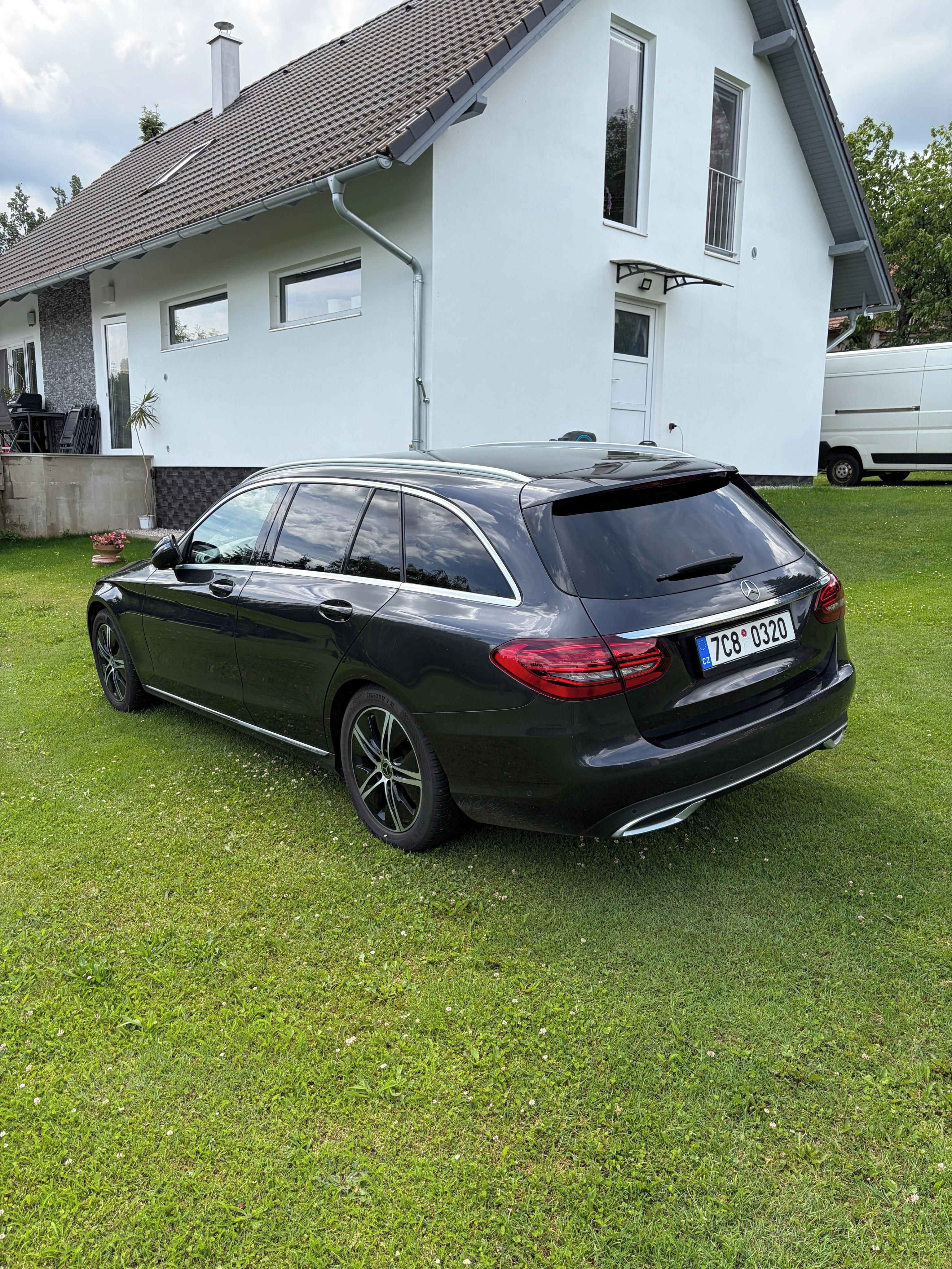 Mercedes-Benz Třídy C, C 200 D, Avantgarde, Kombi, 9G - fotka 5