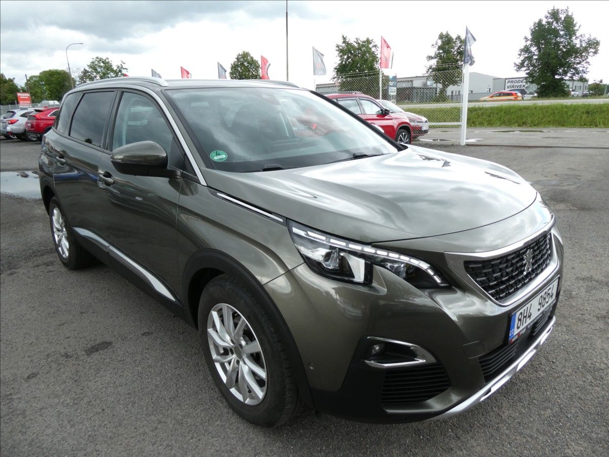 Peugeot 5008, 2,0 HDi 110kW Allure serviska